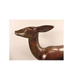 Wilhelm Krieger (1877-1945), sculpture de biche en bronze vers 1920