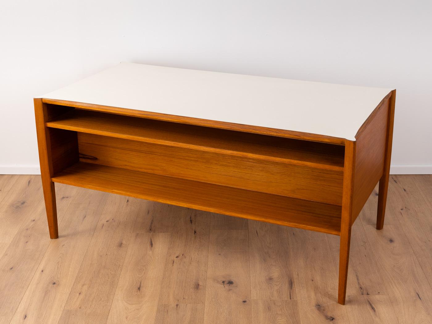 German Wilhelm Renz Freestanding Desk with Drawers, from, 1960s For Sale