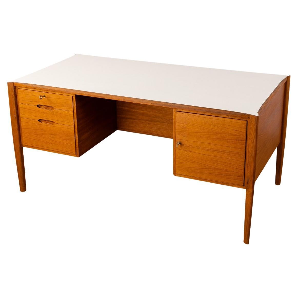 Wilhelm Renz Freestanding Desk with Drawers, from, 1960s For Sale