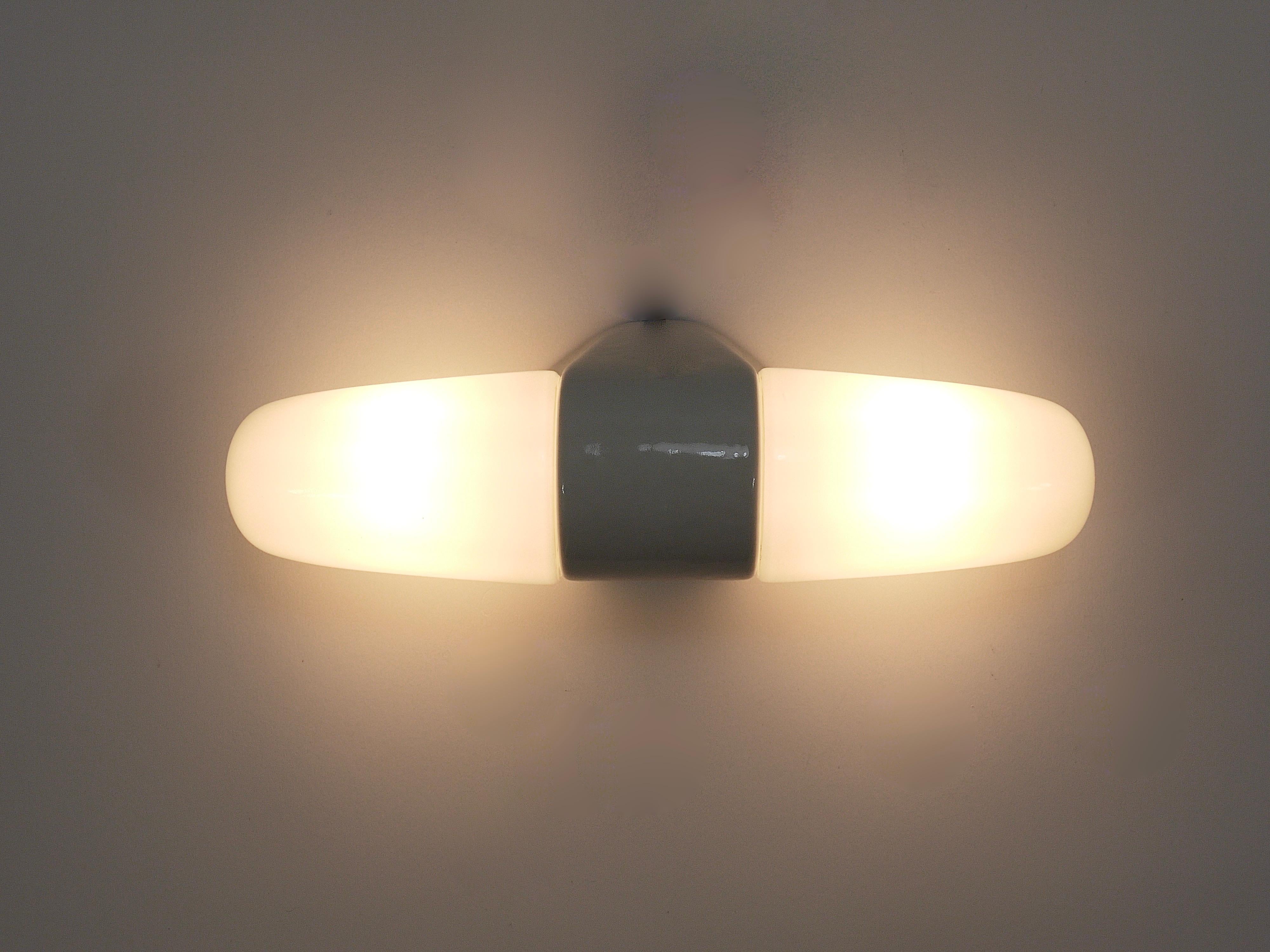 20th Century Wilhelm Wagenfeld Bauhaus Sconce / Double Wall Light by Linder Germany, 1950s For Sale