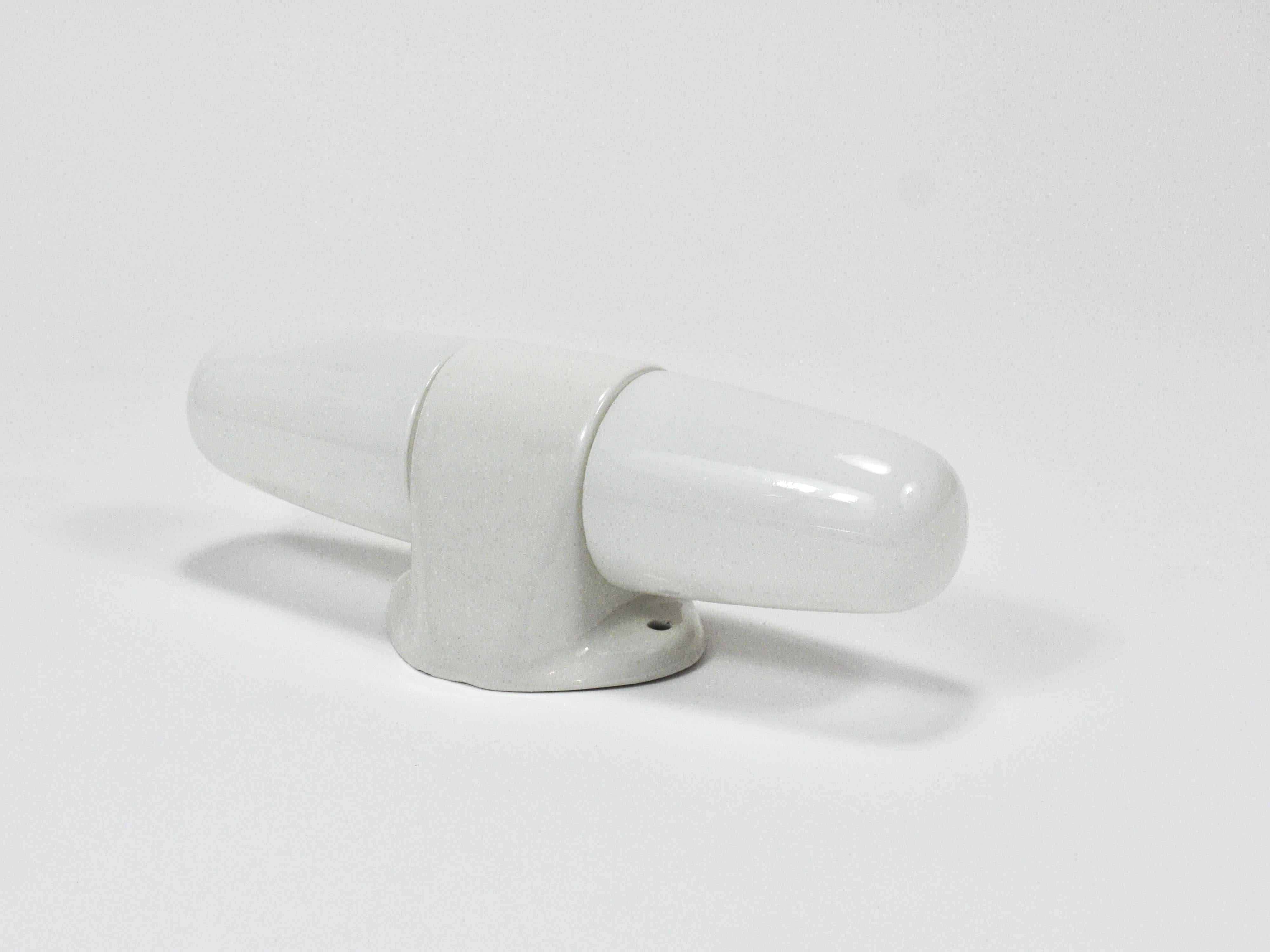 Wilhelm Wagenfeld Aplique doble blanco Bauhaus, Linder Alemania, años 50 en venta 5