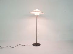 Wilhelm Wagenfeld für Tecnolumen, Stehlampe WSTL 30, Deutschland