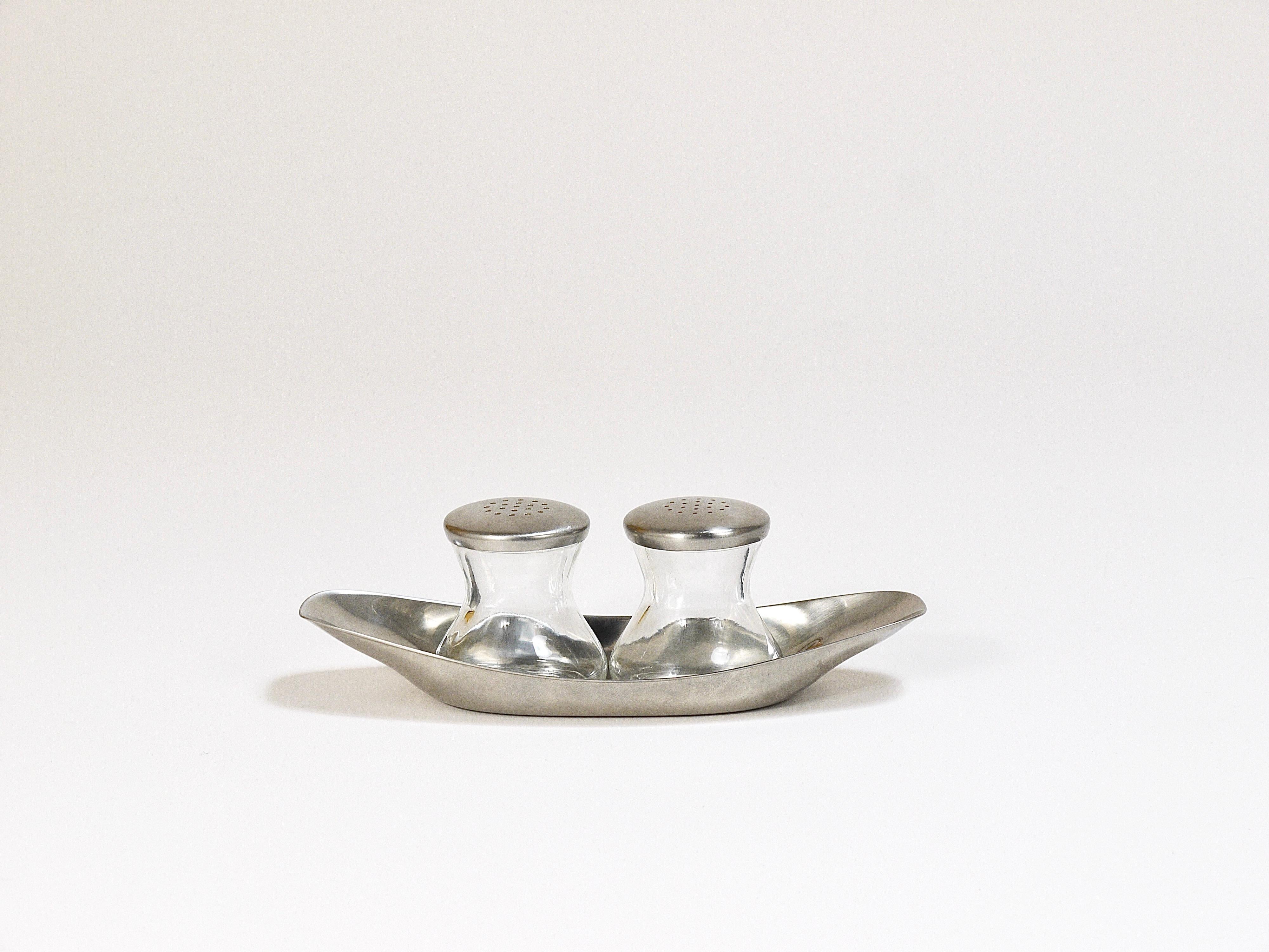 Wilhelm Wagenfeld Mid-Century Max & Moritz Salz- und Pfefferstreuer von WMF, 1950er Jahre 2