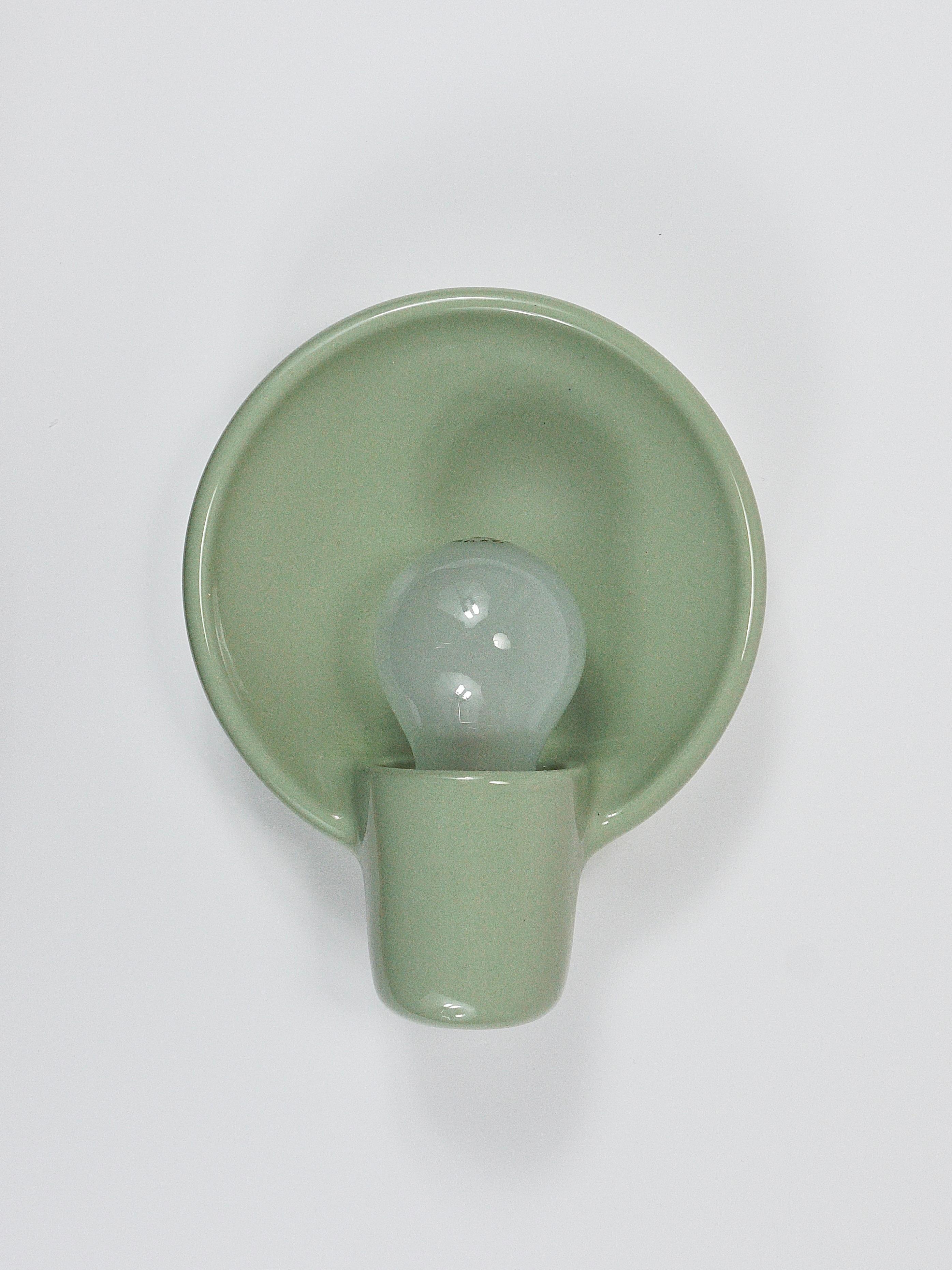 Wilhelm Wagenfeld Three Round Bauhaus Sconces Wall lights, Linder Germany, 1950s 4