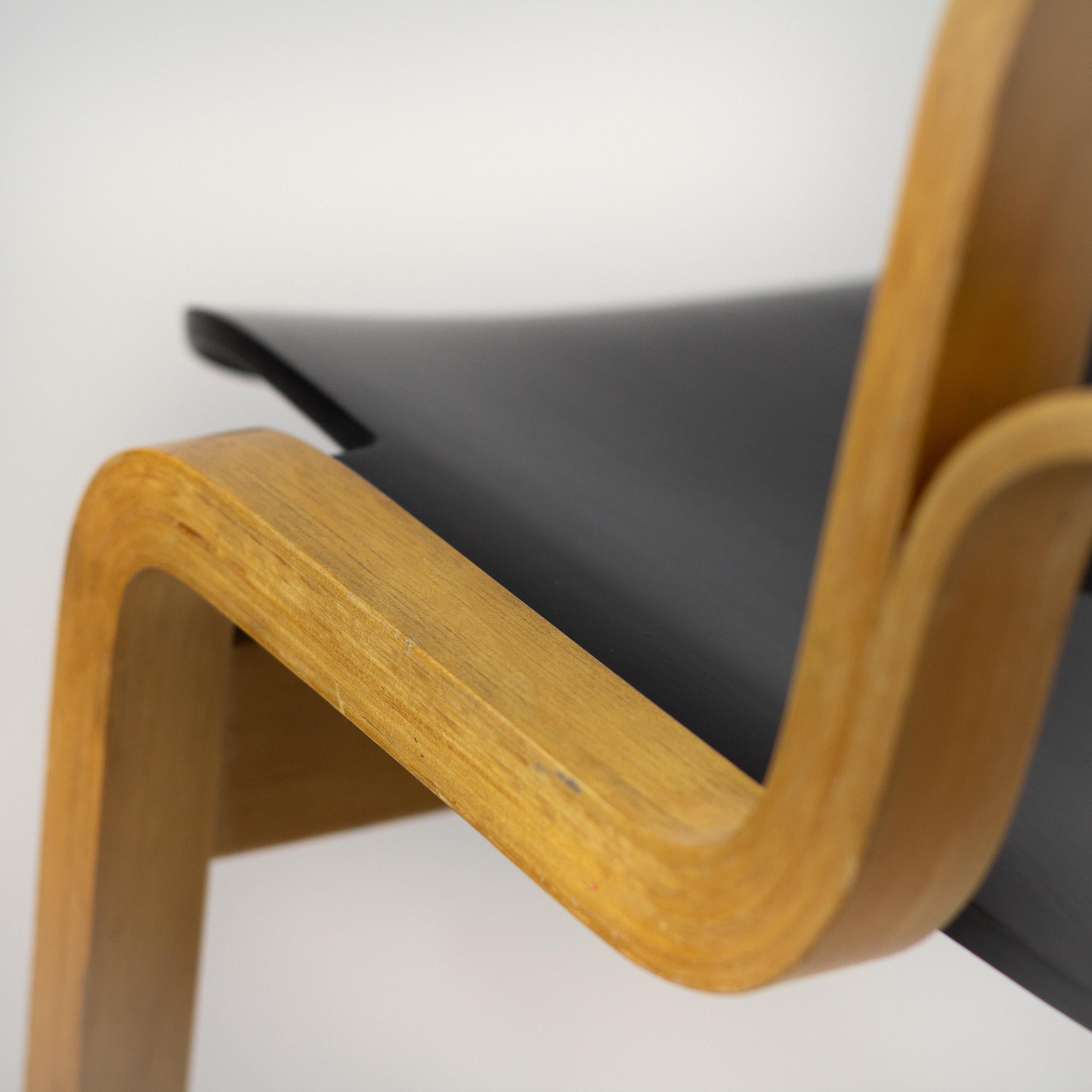 Chaise Wilhelmina 32 d'Ilmari Tapiovaara:: Laukkanpuu:: années 1960 7
