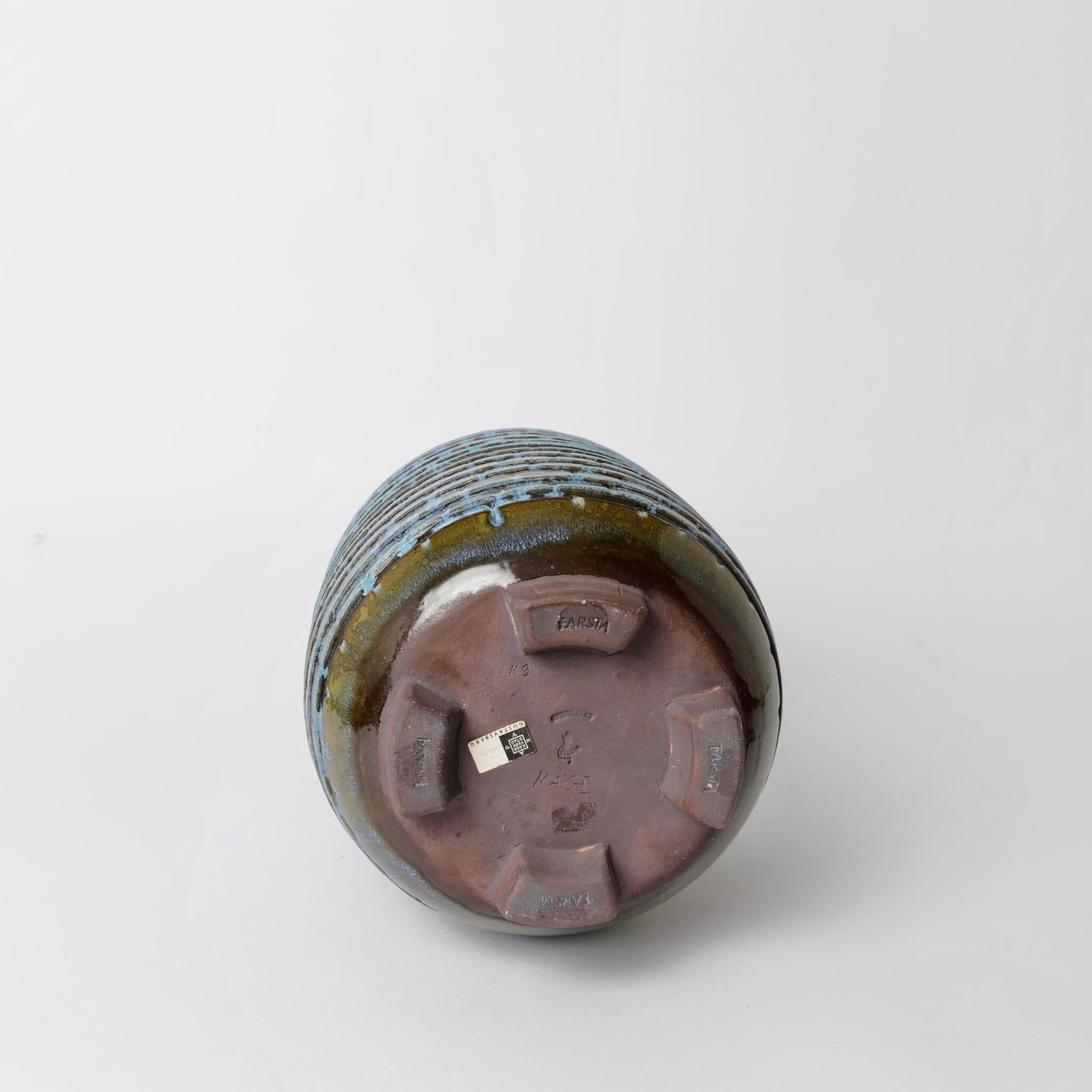 Wilhem Kage for Gustavsberg Large Swedish Farsta Stoneware Urn, 1950 For Sale 2