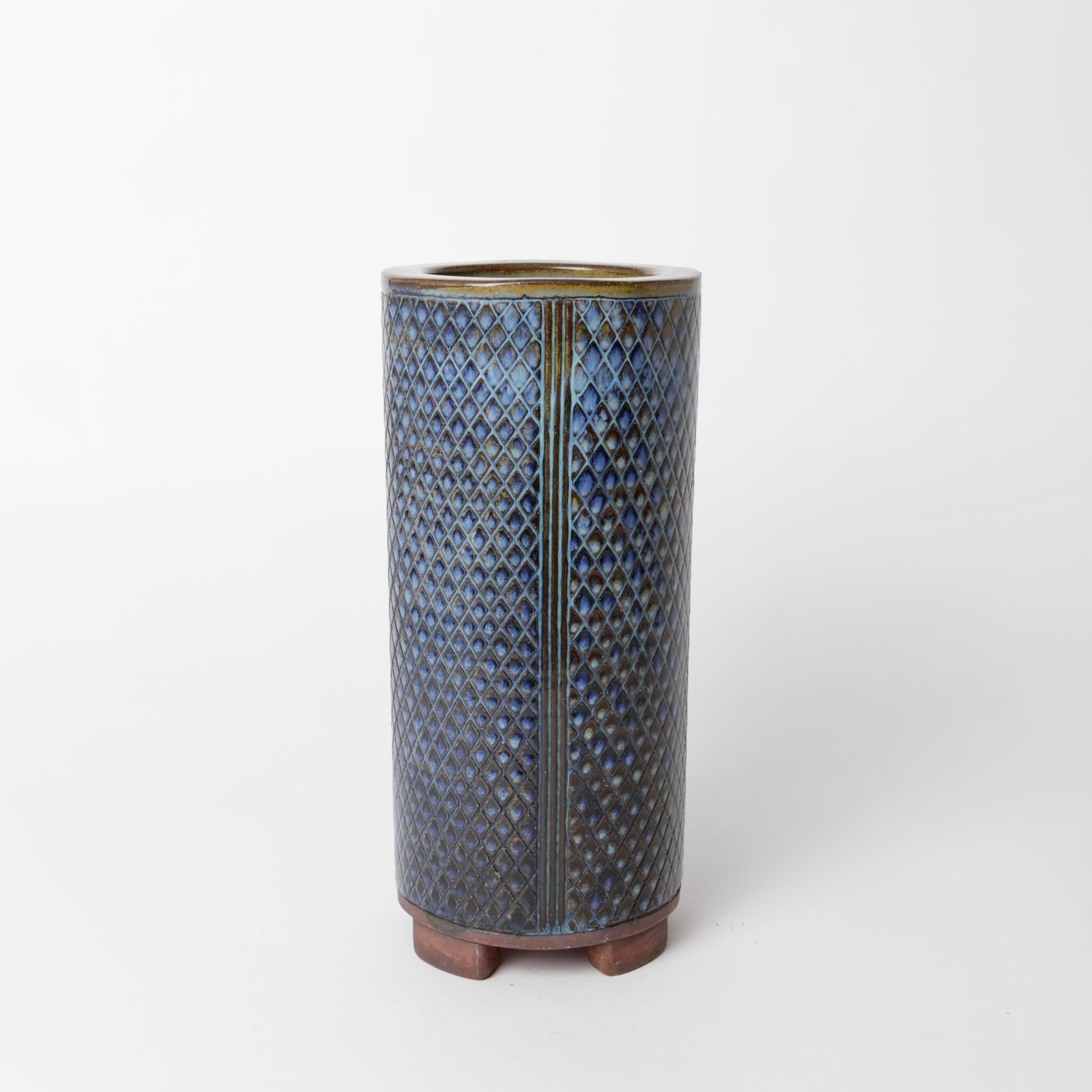 Farsta glazed stoneware vase by artist Wilhem Kage for Gustavsberg in Sweden. Signed by the artist.
Wilhelm Kage’s Farsta set comprises his most exclusive pottery artwork. The fired Farsta pieces were dipped in a bath with metal oxides which were