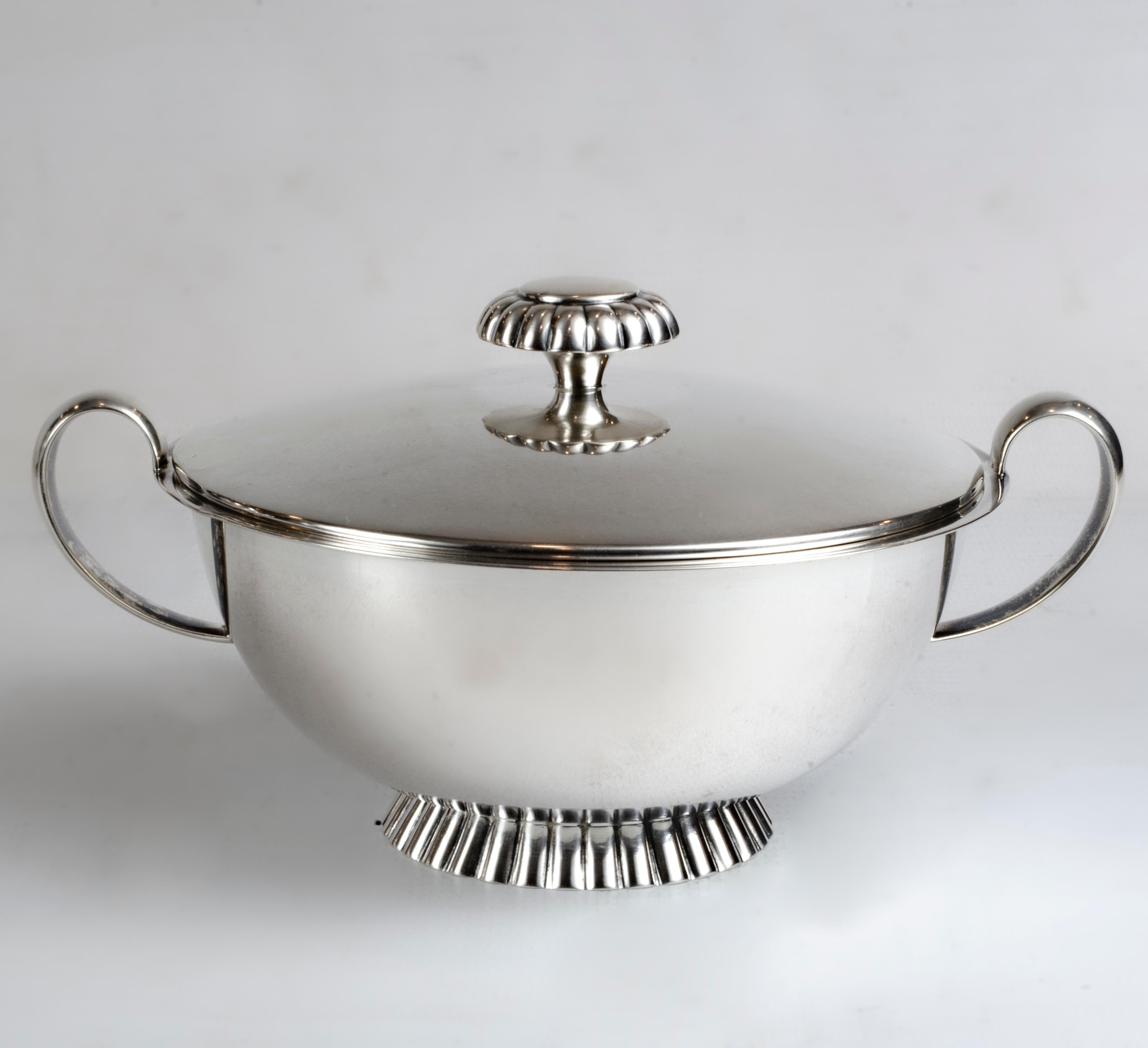 Silvered Wilkens silver art deco coffee and tea set For Sale