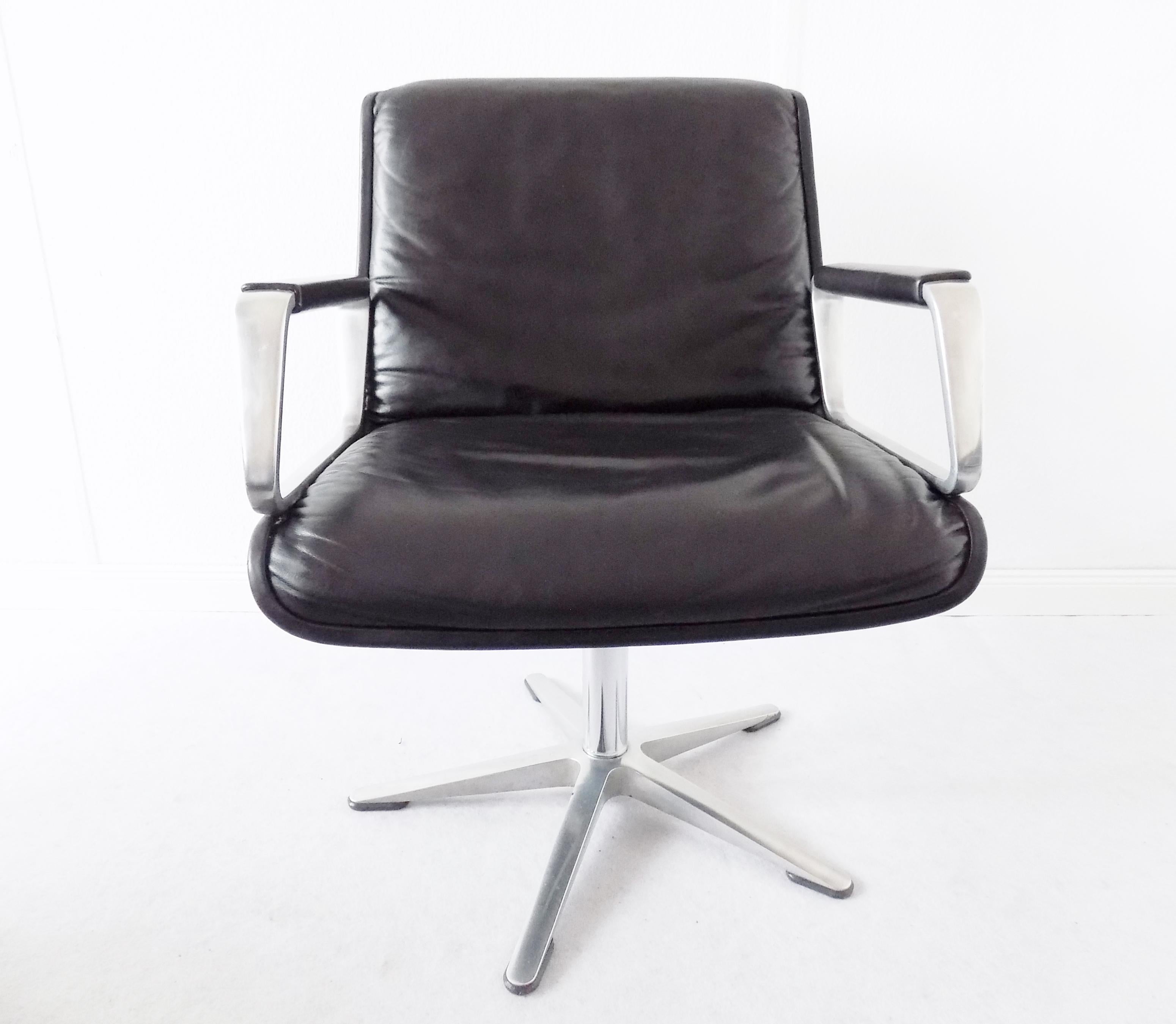 Wilkhahn Delta 2000 by Delta Group Set of 4 Chairs, Black Leather, Midcentury 3