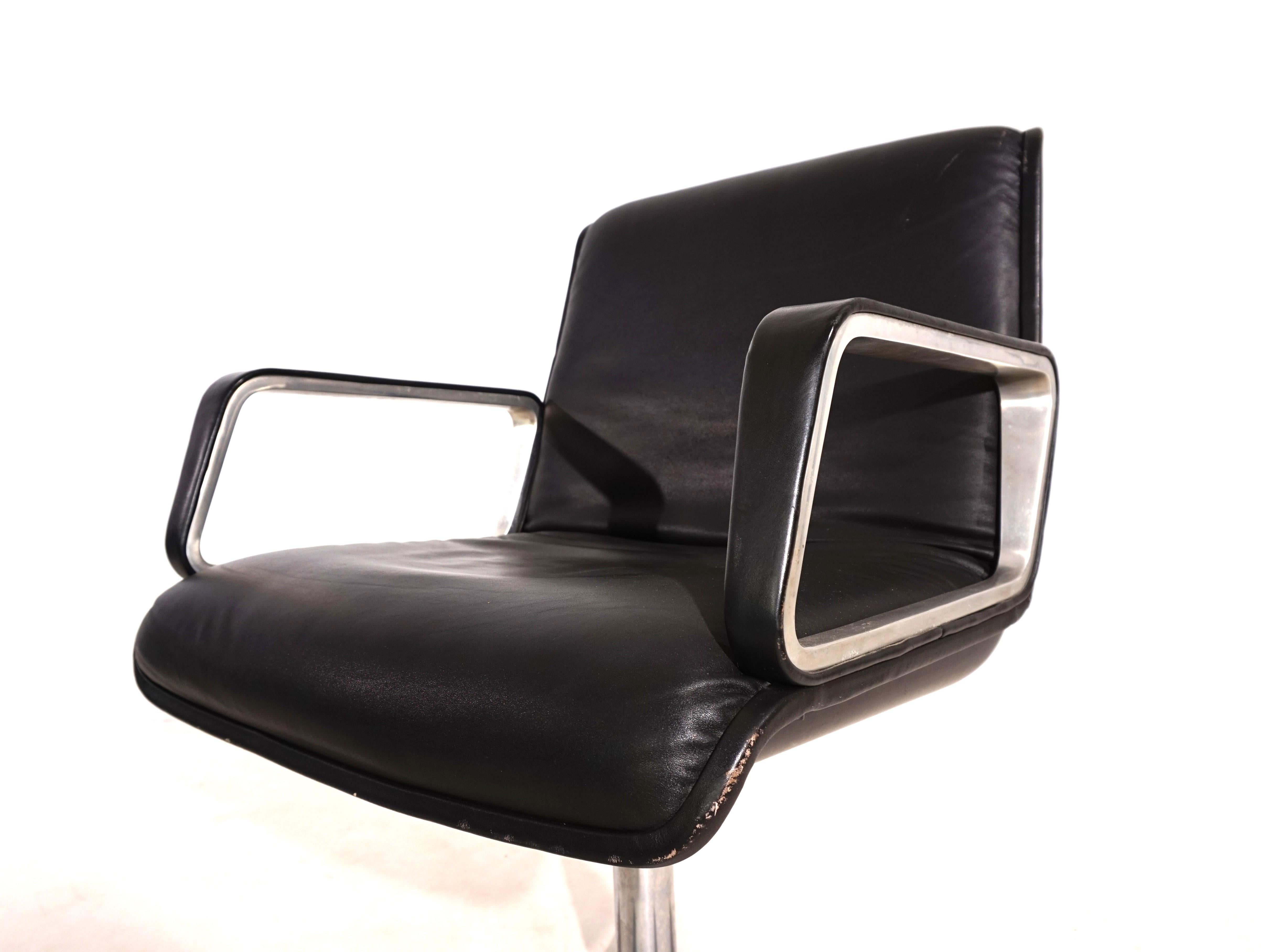 German Wilkhahn Delta leather dining room / conference chair by Delta Design