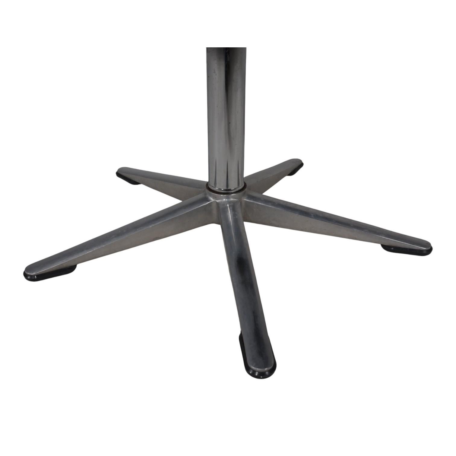 Wilkhahn Delta leather swivel conference/dining chair by Delta Group, 1960 im Angebot 7