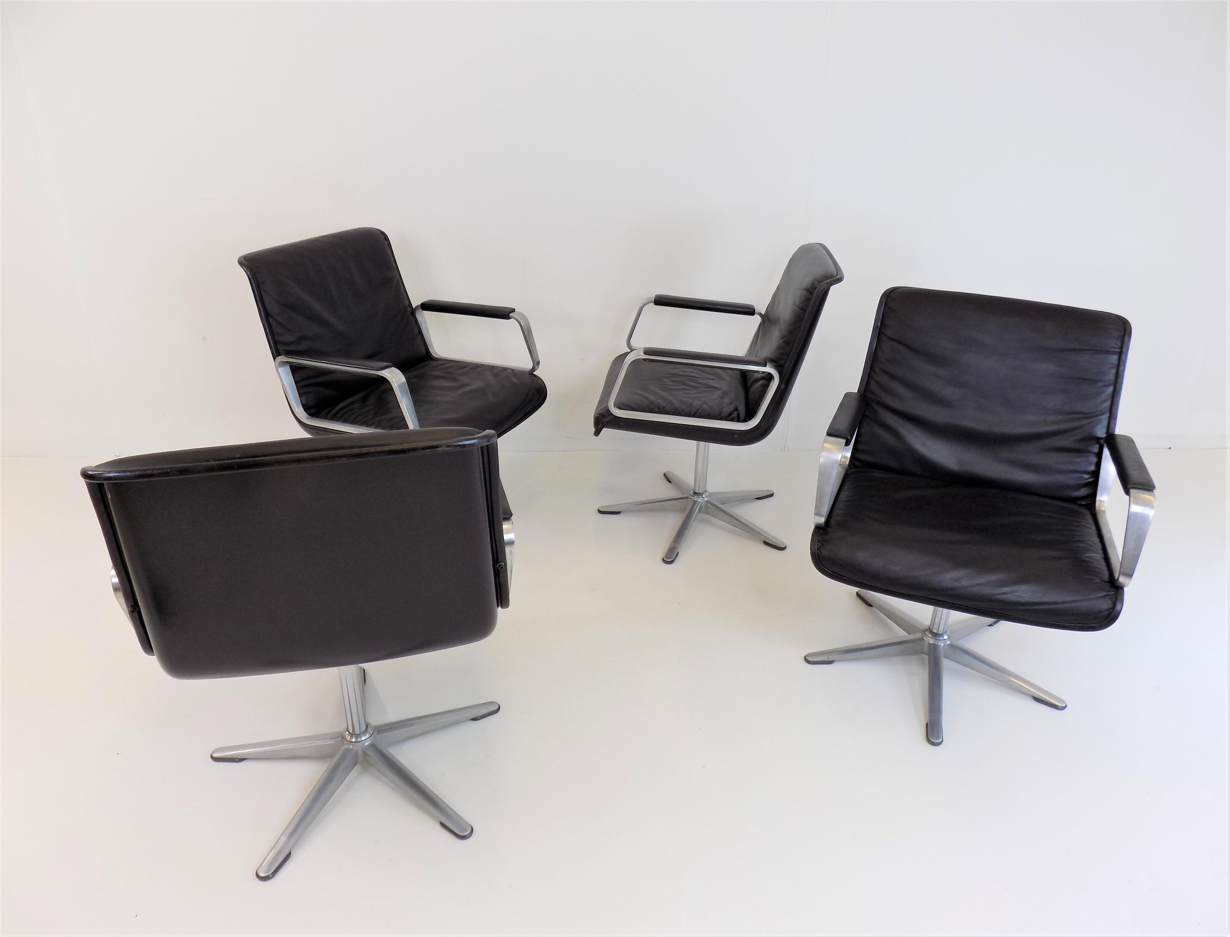German Wilkhahn Delta Set of 4 Dining / Conference Chairs from Delta Group For Sale