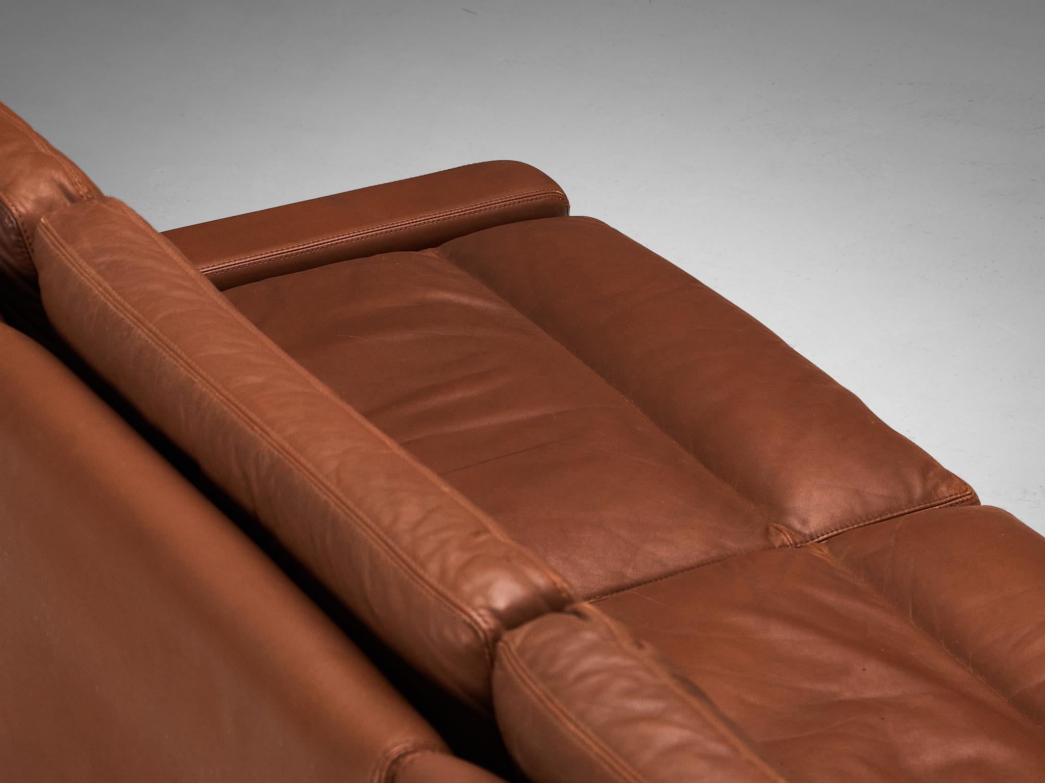 Wilkhahn German Sofa in Brown Leder mit Metallgestell  (Mitte des 20. Jahrhunderts) im Angebot