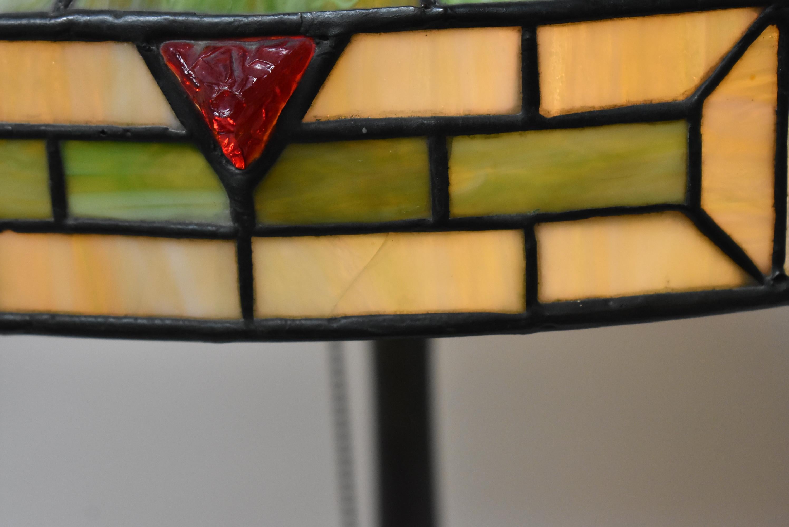 Wilkinson Arts & Crafts Leaded Glass Table Lamp For Sale 2
