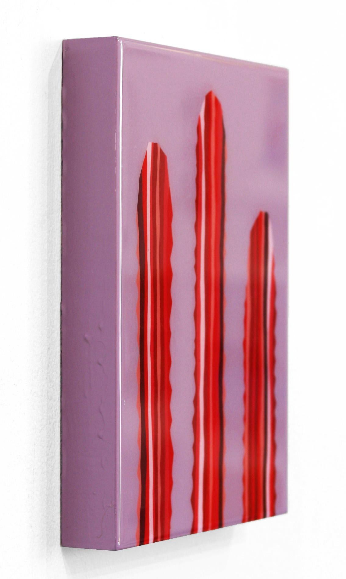 Lavanda - Peinture de cactus d'inspiration Pop Art d'inspiration Sud-Ouest rouge violet vif - Violet Landscape Painting par Will Beger