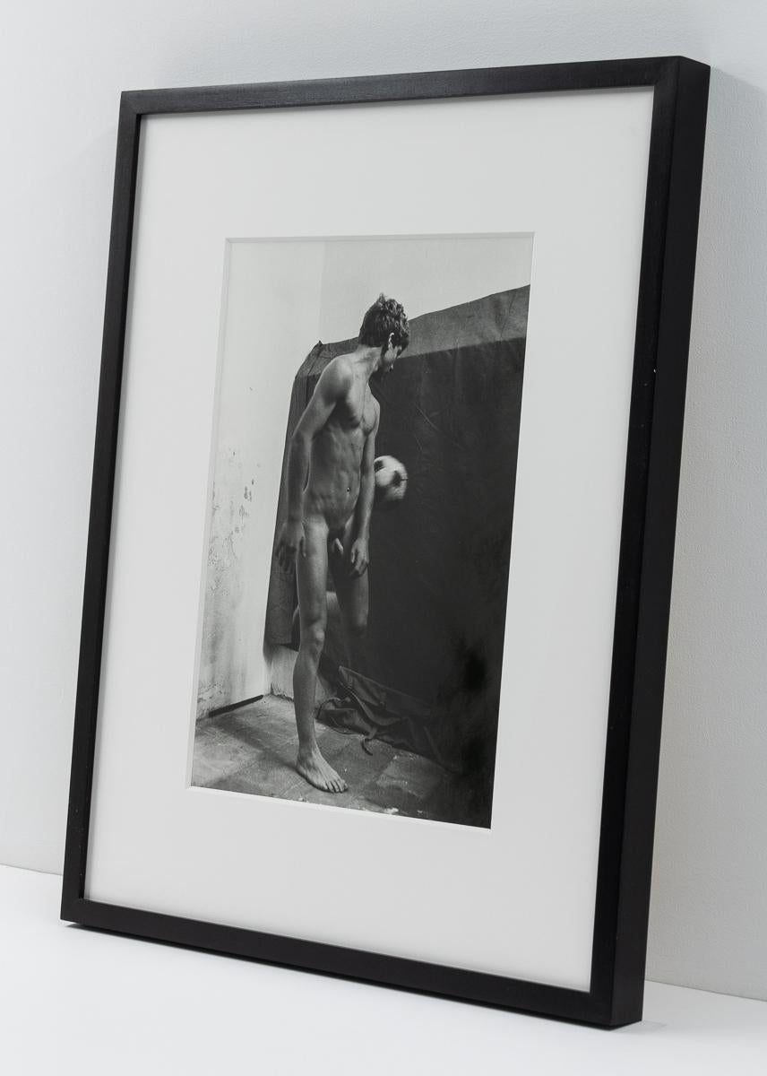 Will McBride  Oliviero mit Ball, Casoli [(Geborenheitsjunge) in Casoli] 2
