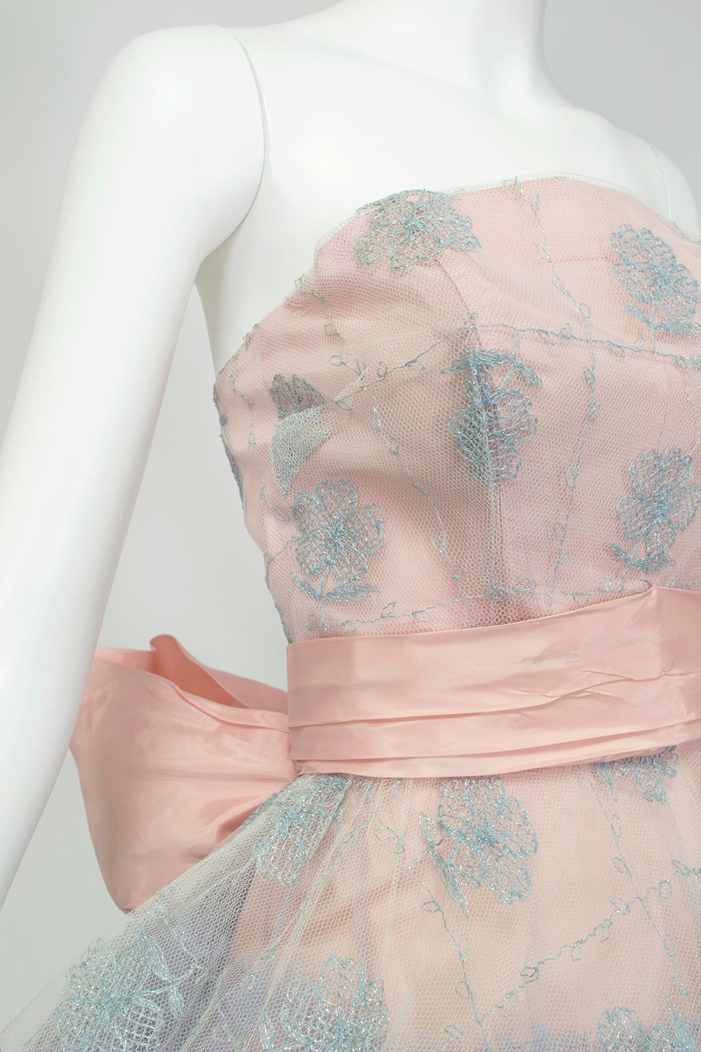 Will Steinman New Look Rosa Blaues trägerloses Bouffant-Partykleid mit Schleife und trägerlosem Rückenschleife-S, 1950 im Angebot 3