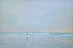Playa con tres figuras