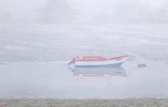 Waiting for Sophia/ sanfte, kühle, kühle blau-graue Szene mit Boot in Nebel 