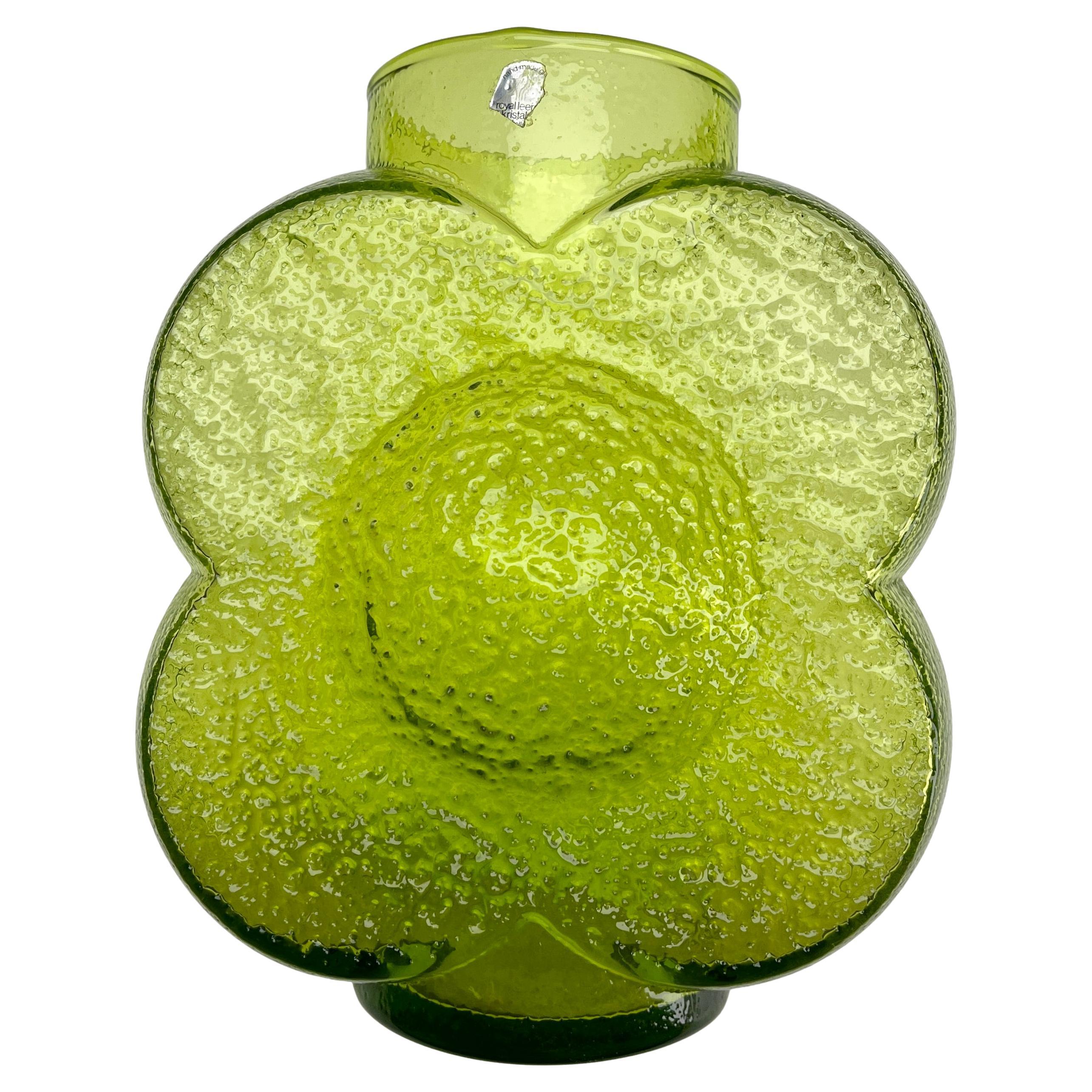 Mid-Century Modern Willem Heesen Leerdam Rosetta Vase – Iconic Dutch Design 1970s For Sale