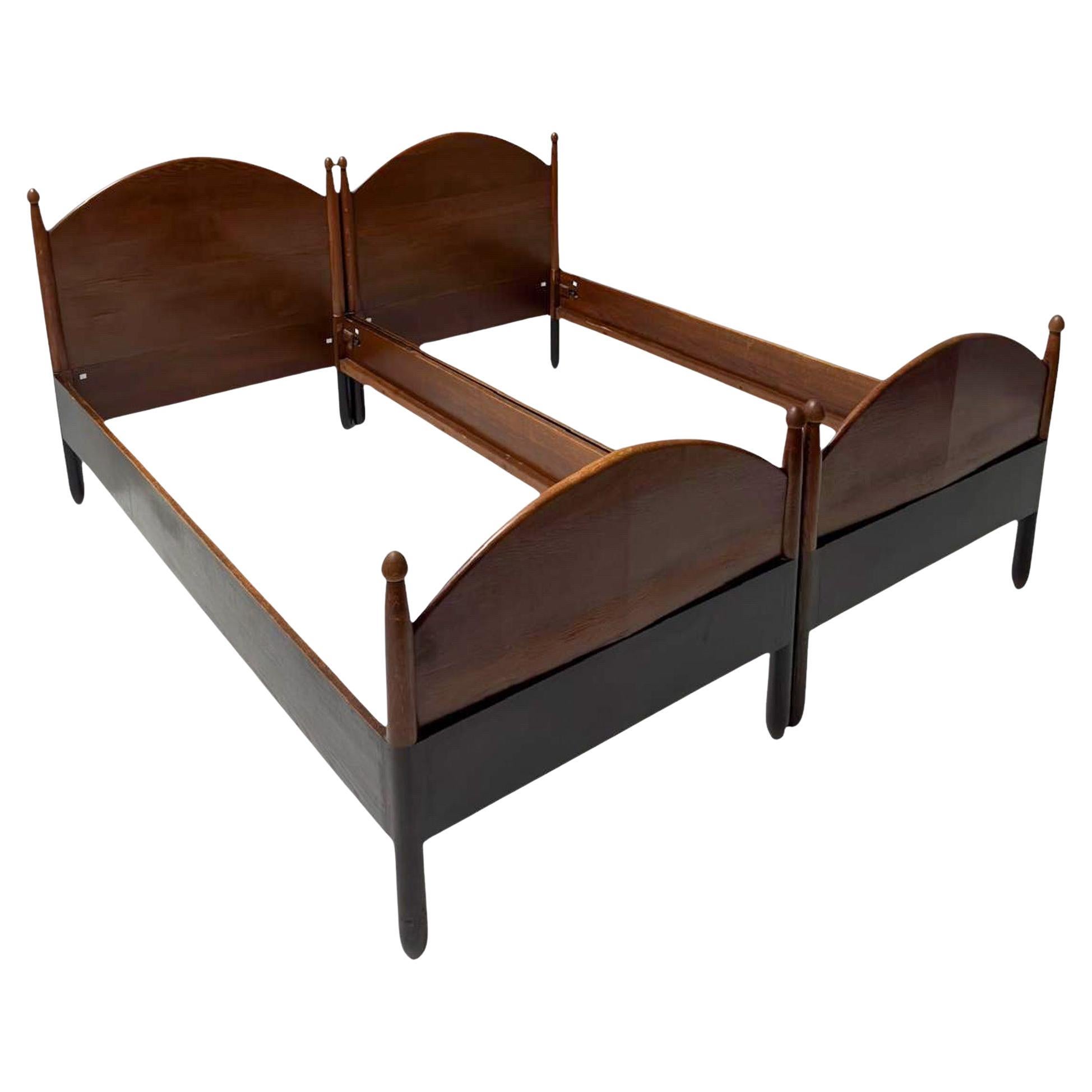 Willem Penaat Art Deco Amsterdamse School Twin Beds for Metz & Co., 1920s