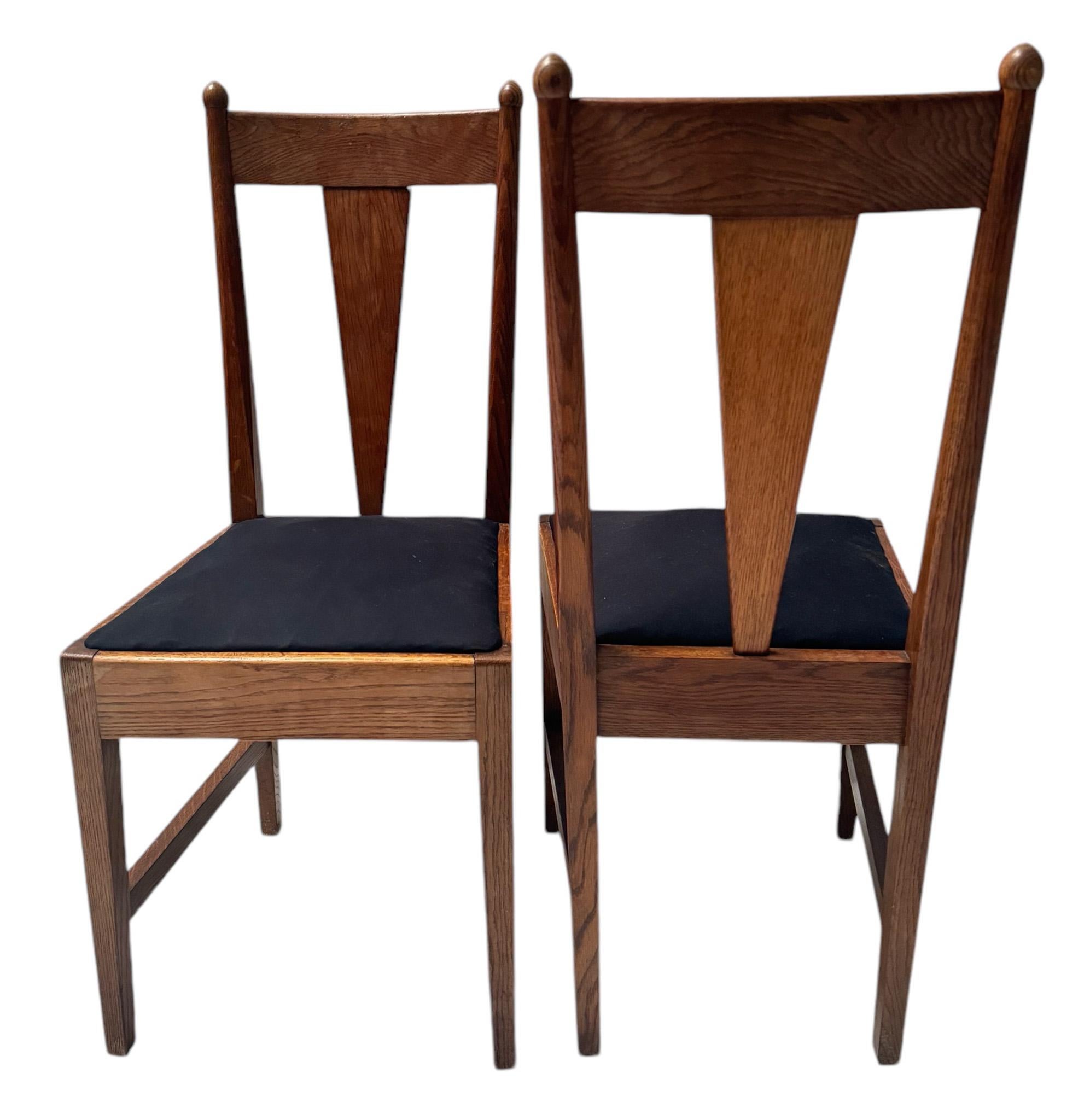 Early 20th Century Willem Penaat Two Art Deco Amsterdamse School Chairs for Metz & Co. Amsterdam For Sale