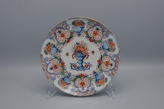 Willem van der Kool, Delft polychrome plate - early 18th century