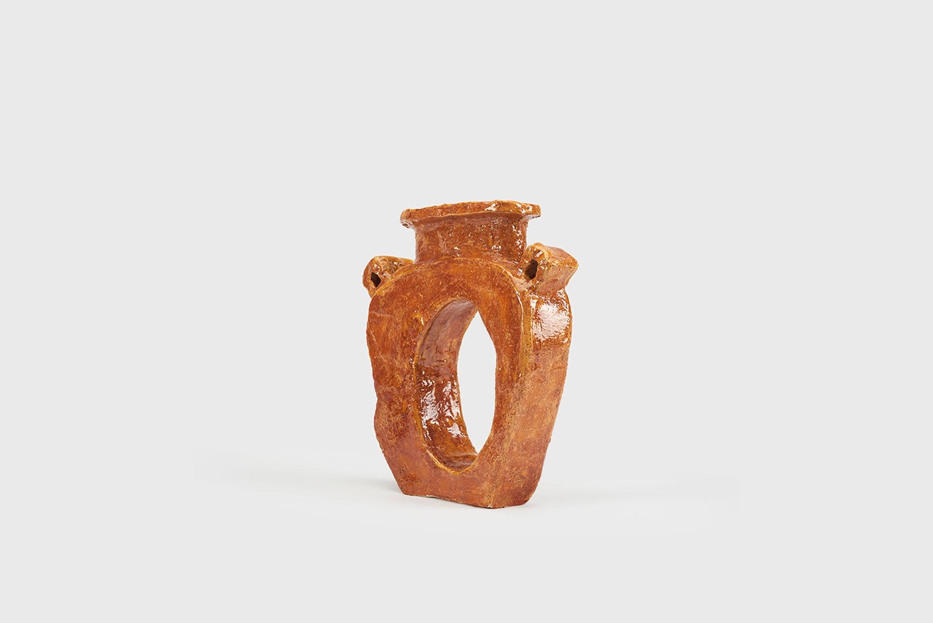 Ceramic vase model “Illa”
From the series 
