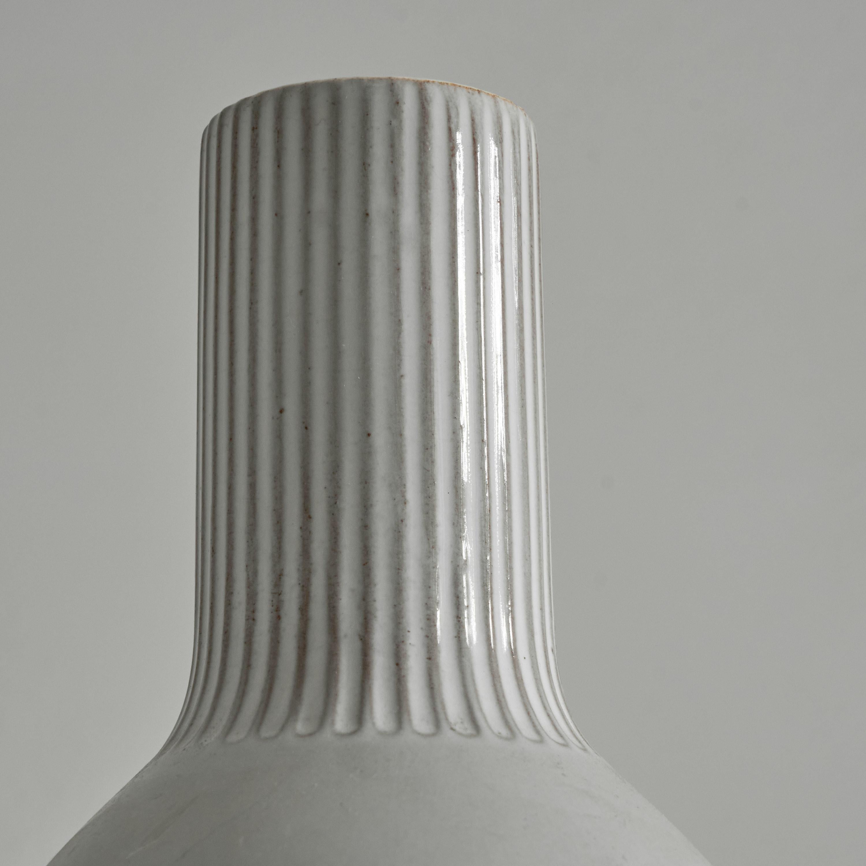 Dutch Willem Visser Sphinx Maastricht 'V6' Studio Pottery Vase, 1950s For Sale
