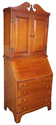 Willett Early American Golden Beryl Maple Secretary Writing Desk Bookcase Hutch