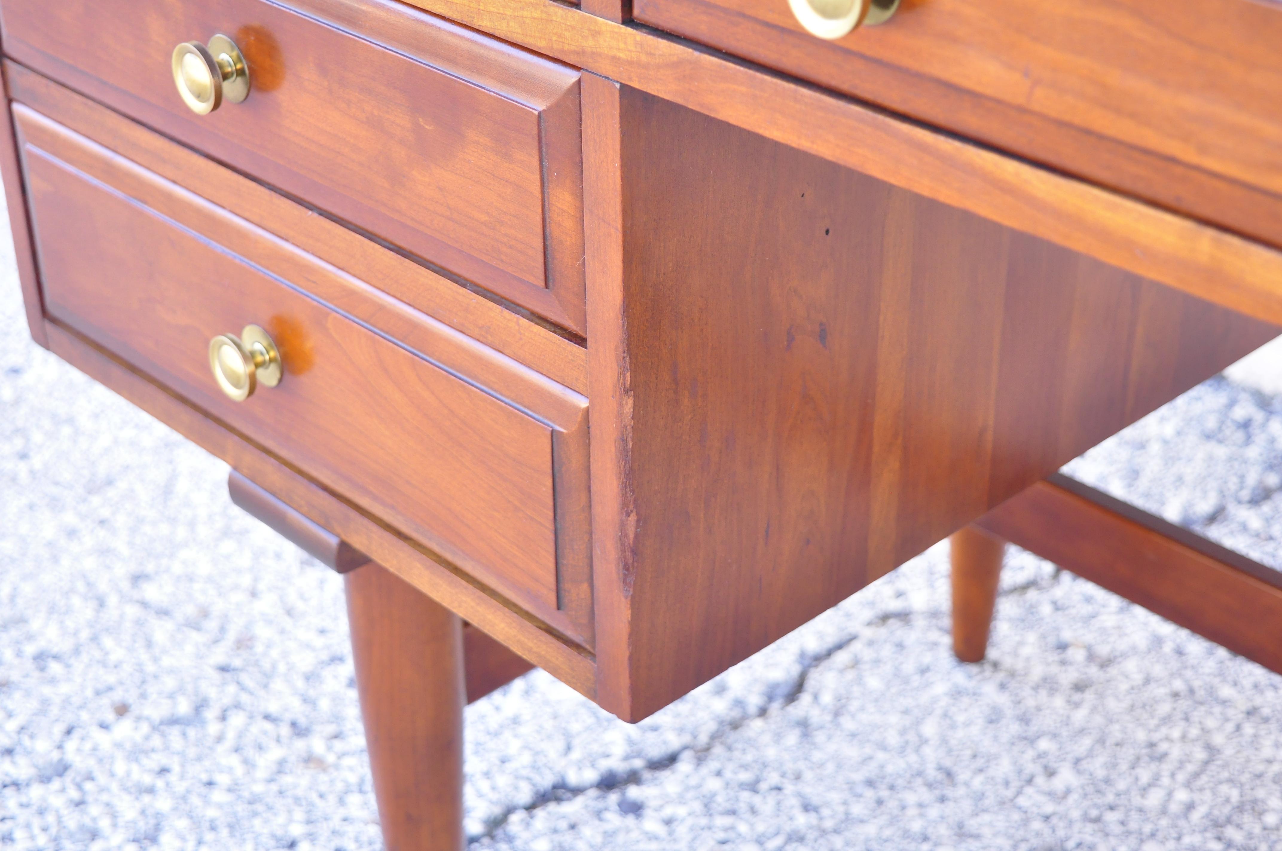 Willett Transitional Mid-Century Modern Cherry Wood Writing Desk and Side Chair In Good Condition In Philadelphia, PA