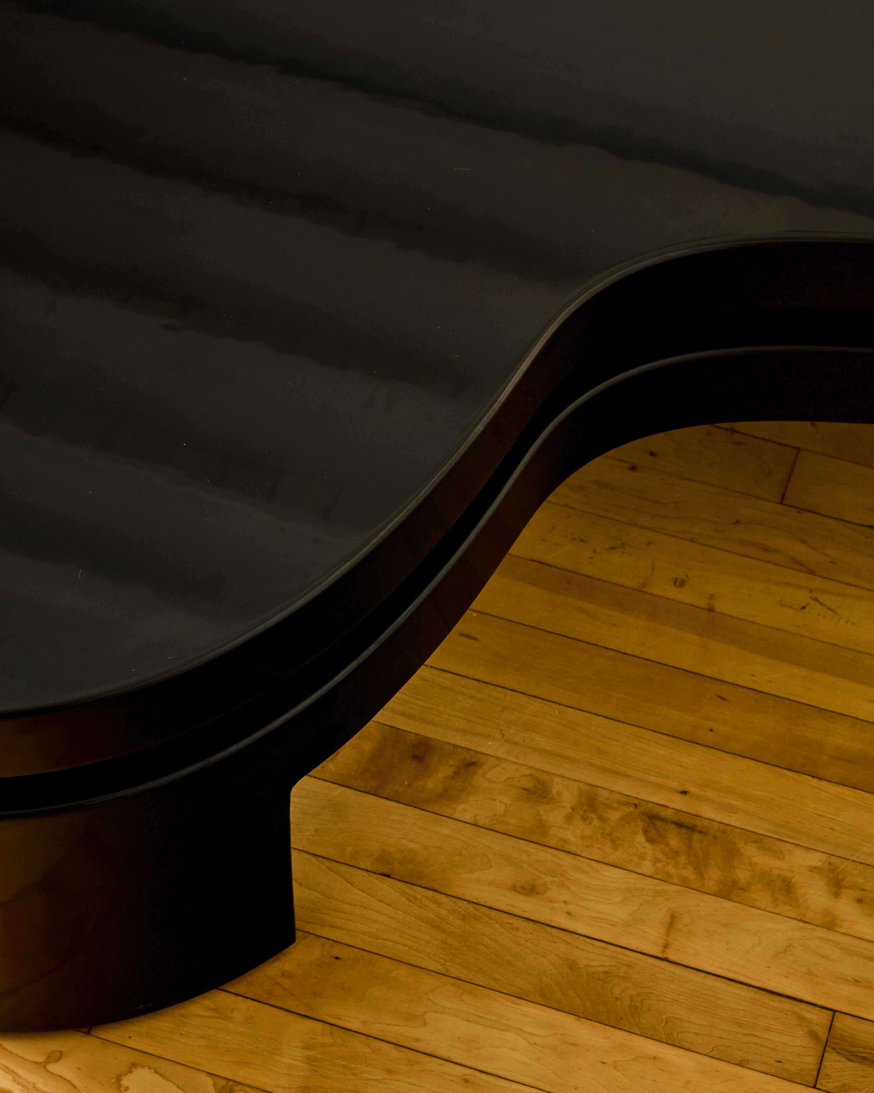 Mesa baja Willett WT-G1 Baby Grand Siglo XXI y contemporáneo en venta