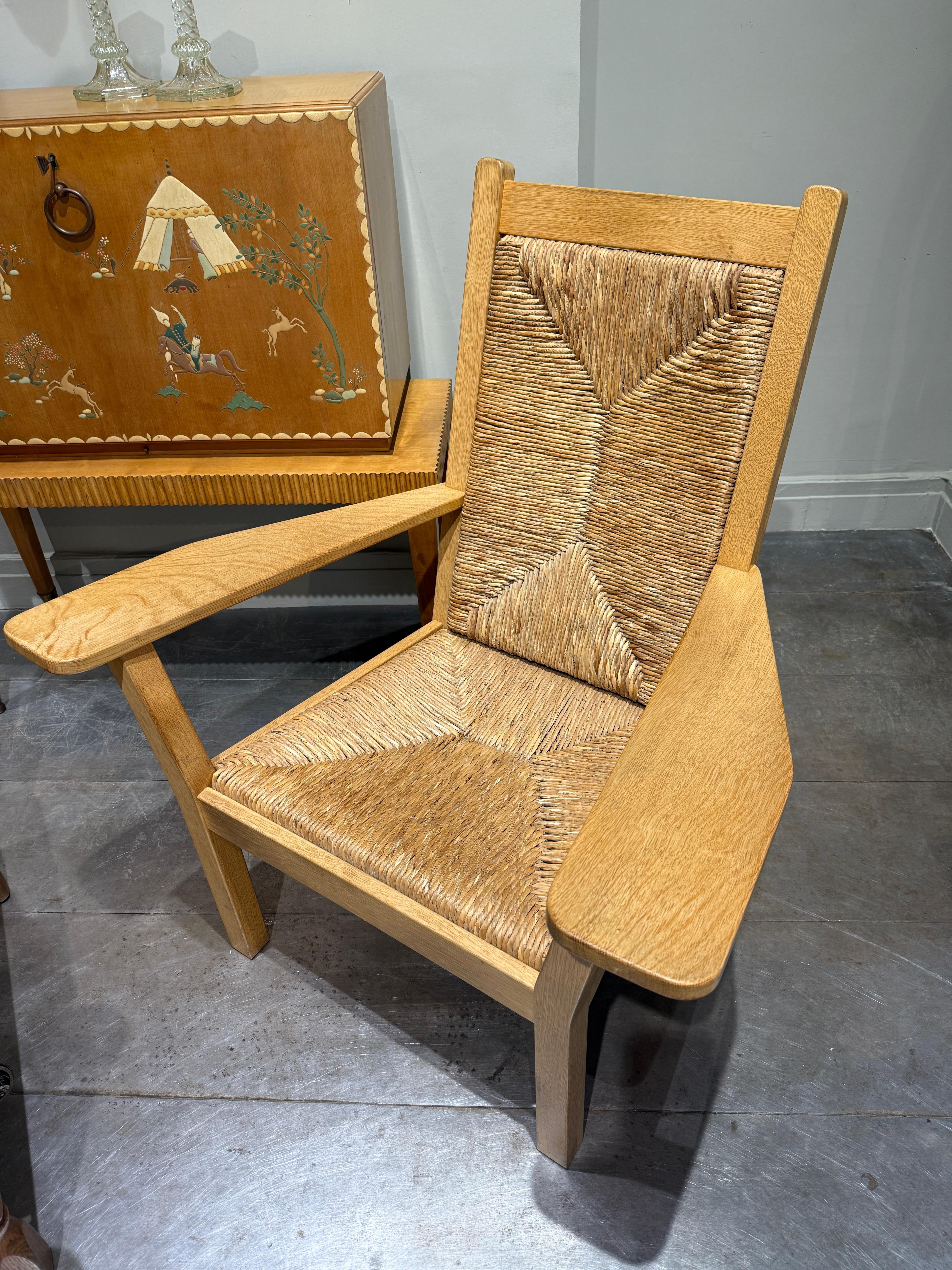Gran sillón de roble y junco de Willi Ohler Alemania 1960
Respaldo alto : H 100 cm 
Perfecto estado vintage 
