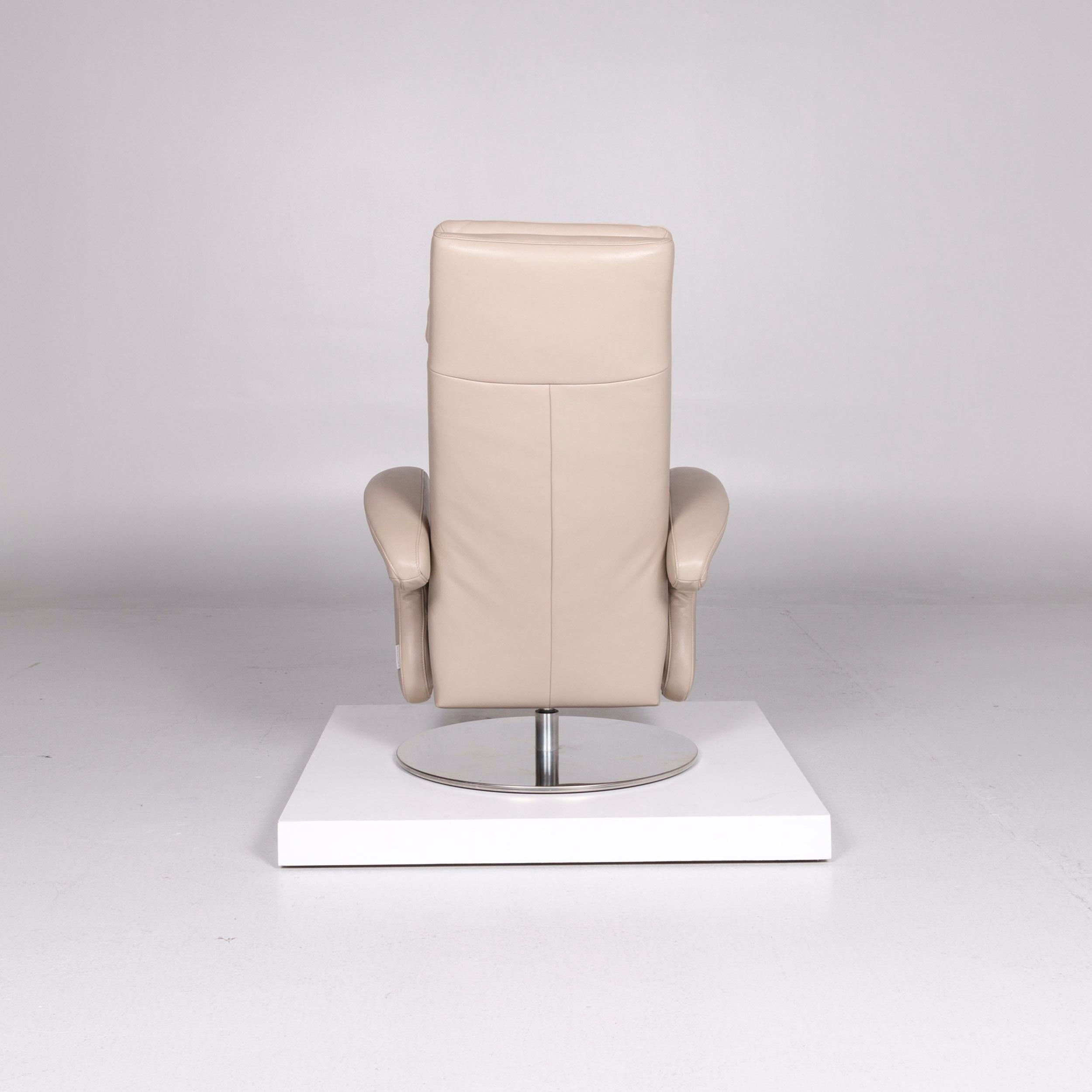 Willi Schillig Leather Armchair Cream Relax Function For Sale 2