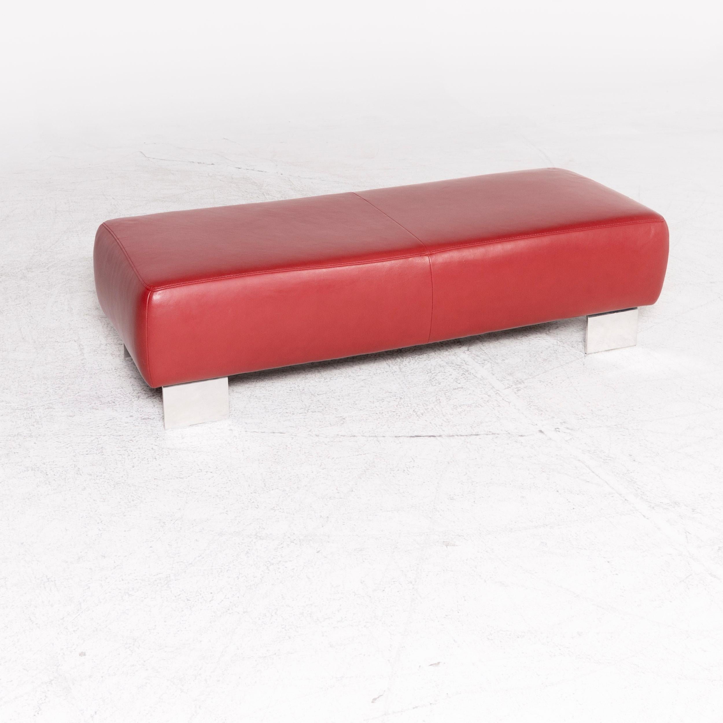 We bring to you a Willi Schillig Taboo designer leather stool red genuine leather stool.
 

Product measures in centimeters:

Depth: 60
Width: 146
Height: 41.




 