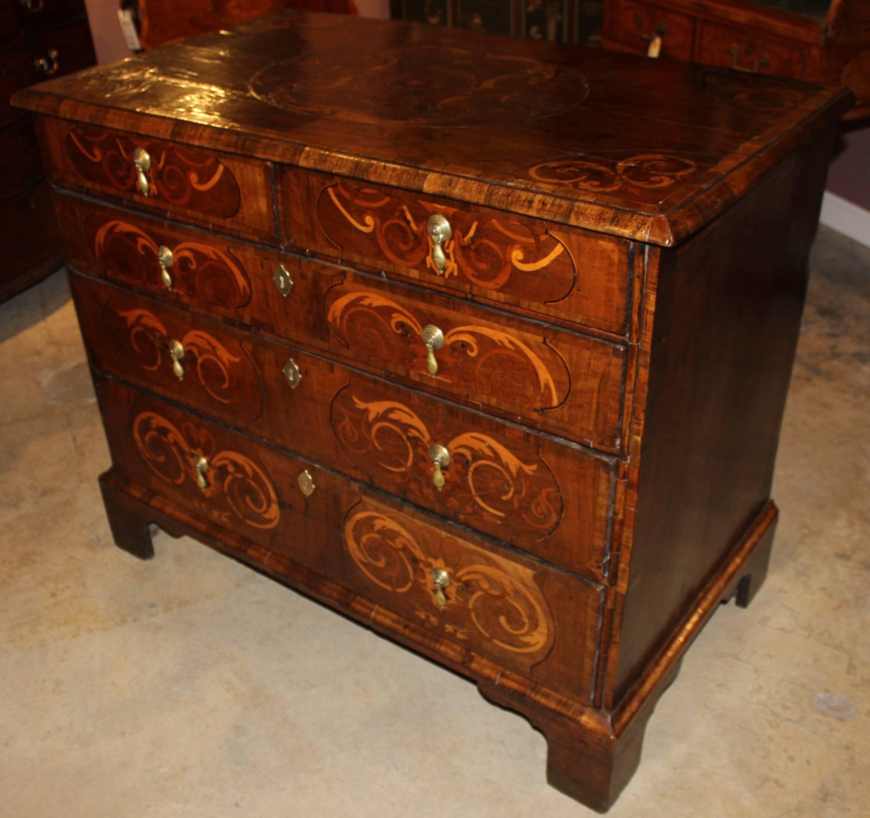 William and Mary William & Mary Five-Drawer Walnut Chest with Exceptional Marquetry, circa 1710 For Sale