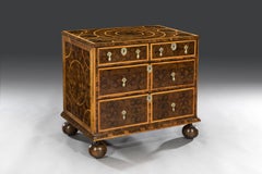 William & Mary Olivewood Oyster Veneered Chest of Drawers of Elegant Proportions