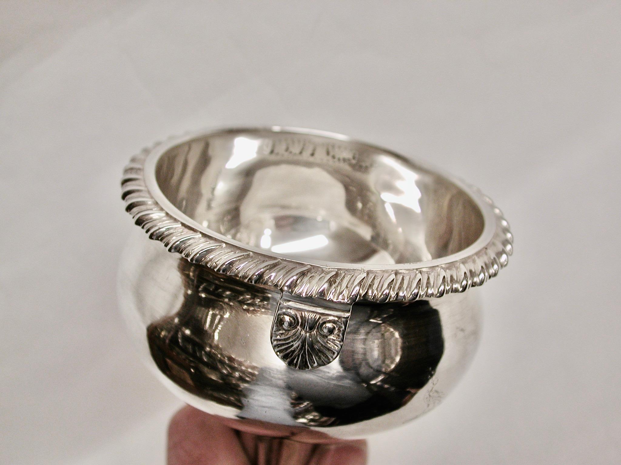 William IV William 1V Silver Gadroon Edged Wine Funnel London 1830 By The Lias Family For Sale