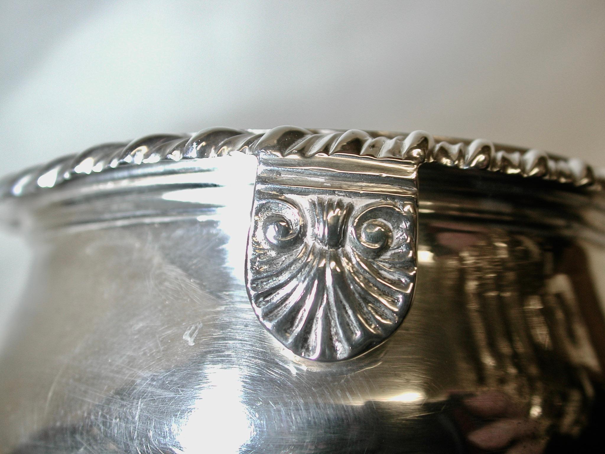 English William 1V Silver Gadroon Edged Wine Funnel London 1830 By The Lias Family For Sale