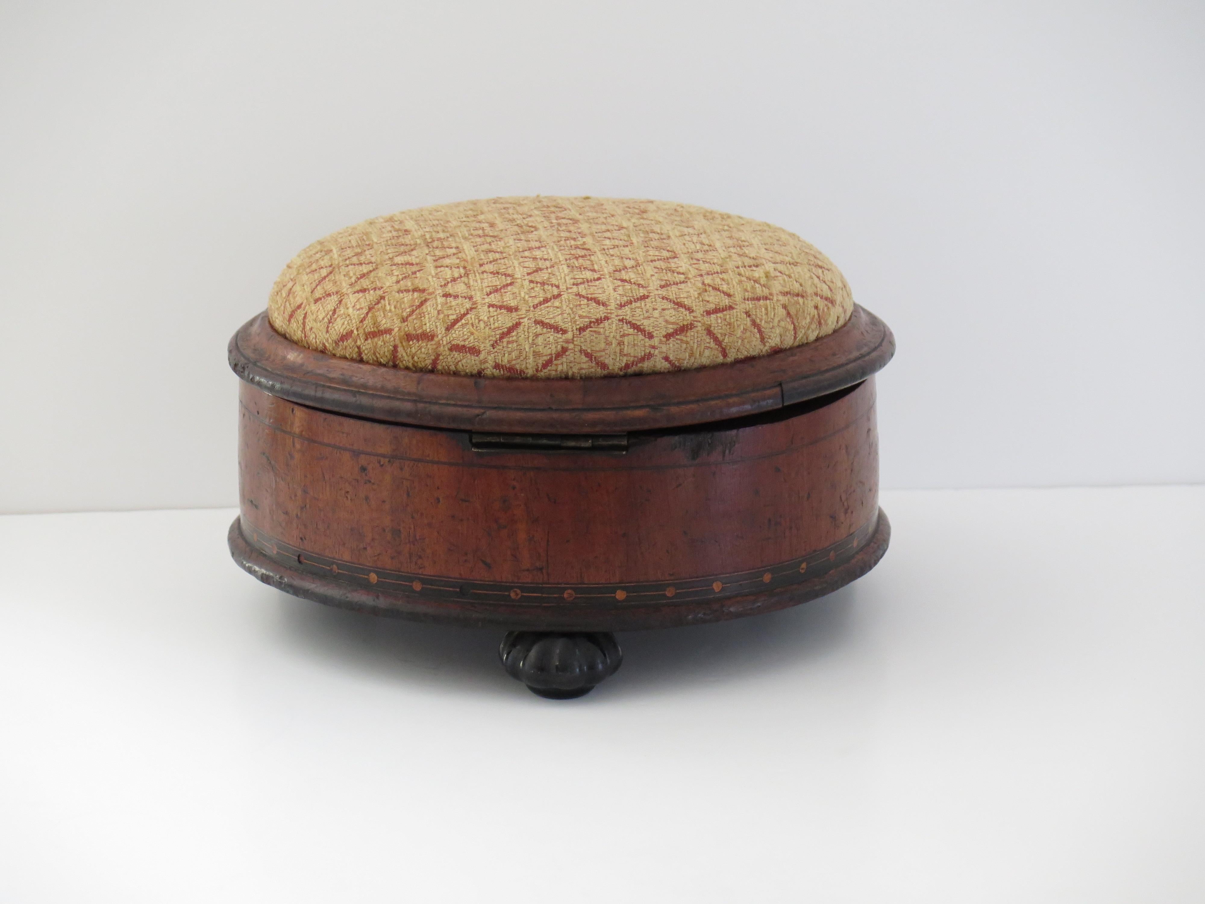 William IV William 1Vth English circular Footstool Box Inlaid Hardwood, Circa 1830 For Sale