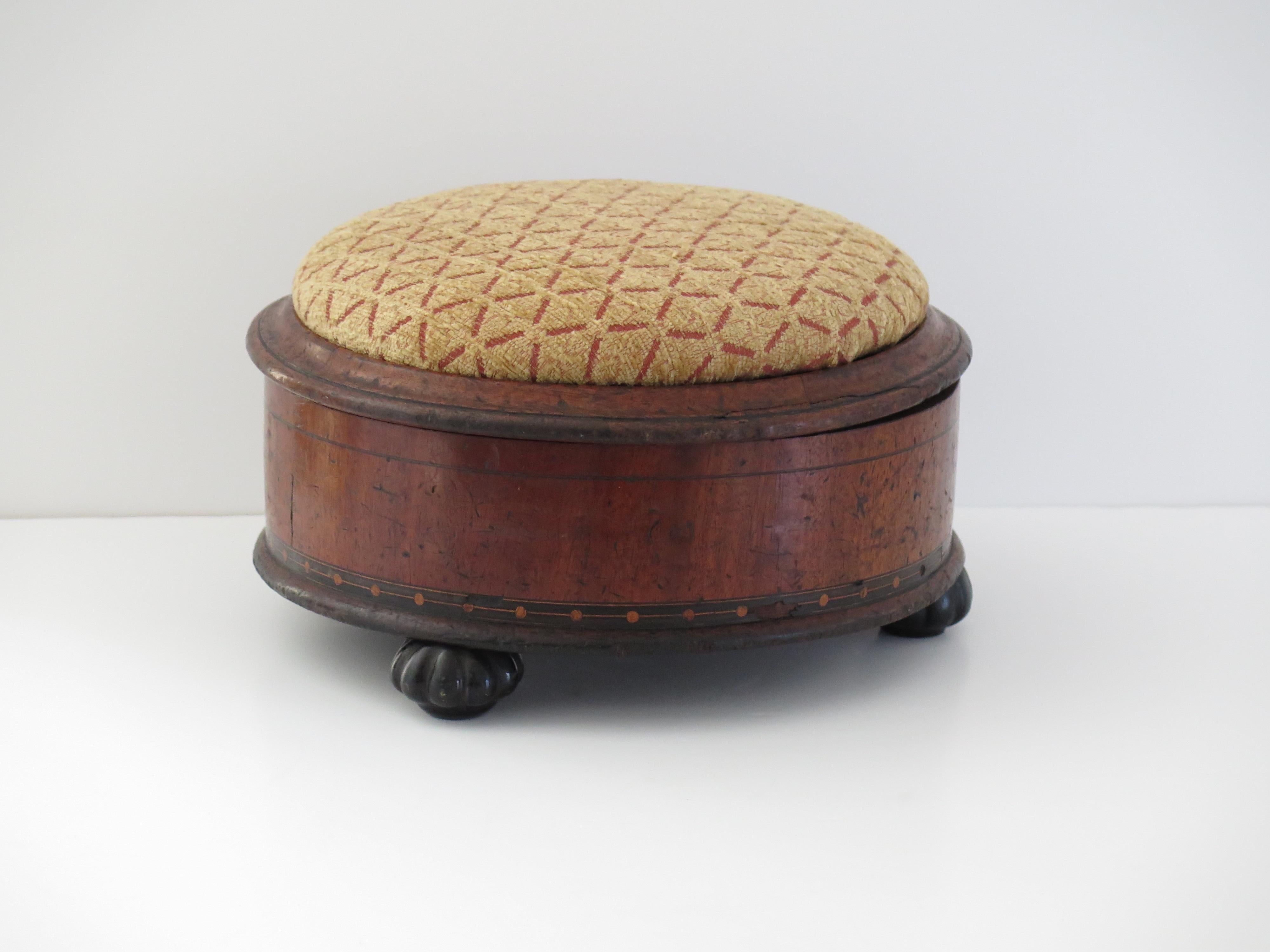 William 1Vth English circular Footstool Box Inlaid Hardwood, Circa 1830 For Sale 2