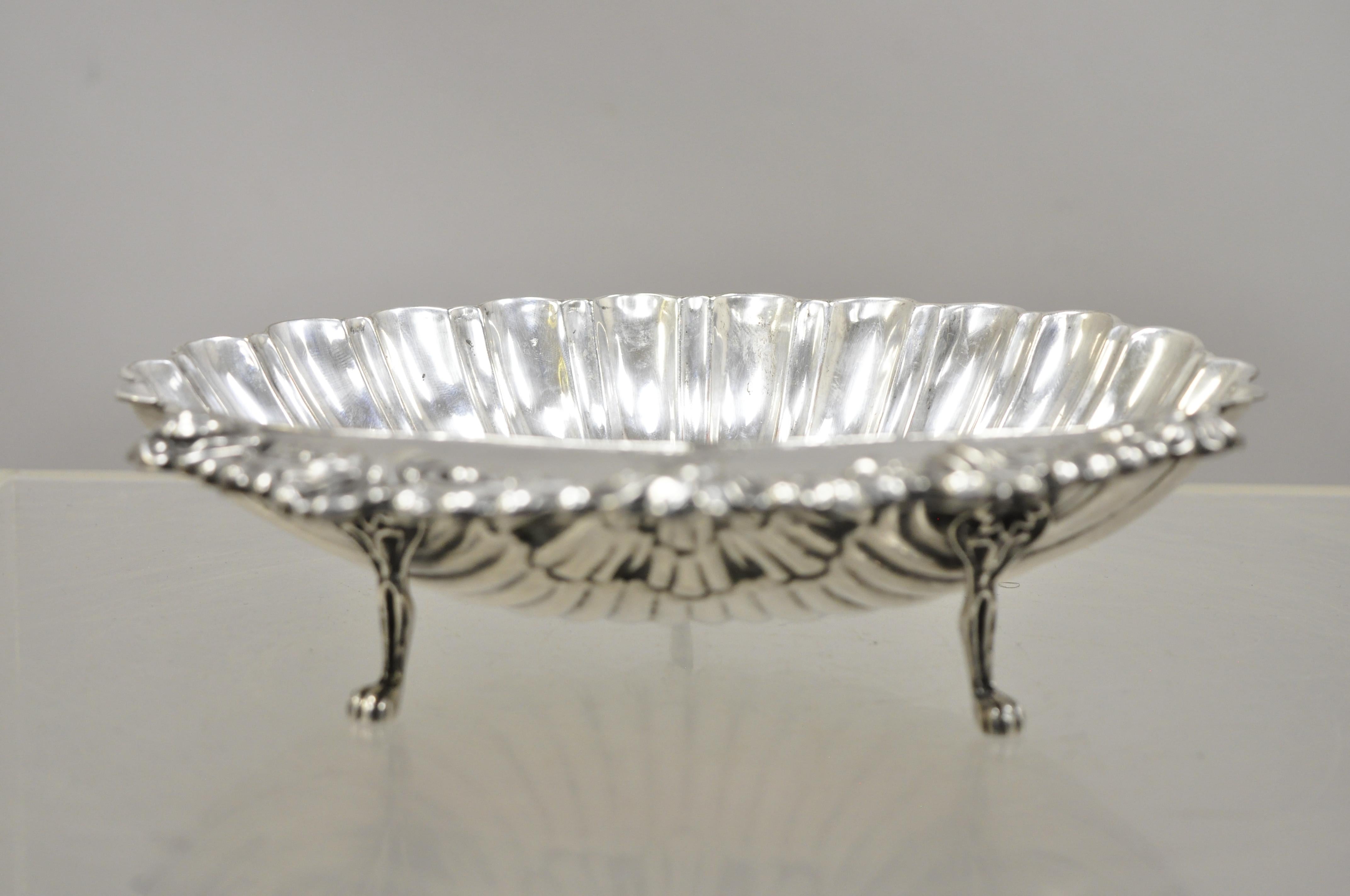 William Adams England Antique Silver Plate Clam Shell Form Footed Candy Dish In Good Condition For Sale In Philadelphia, PA