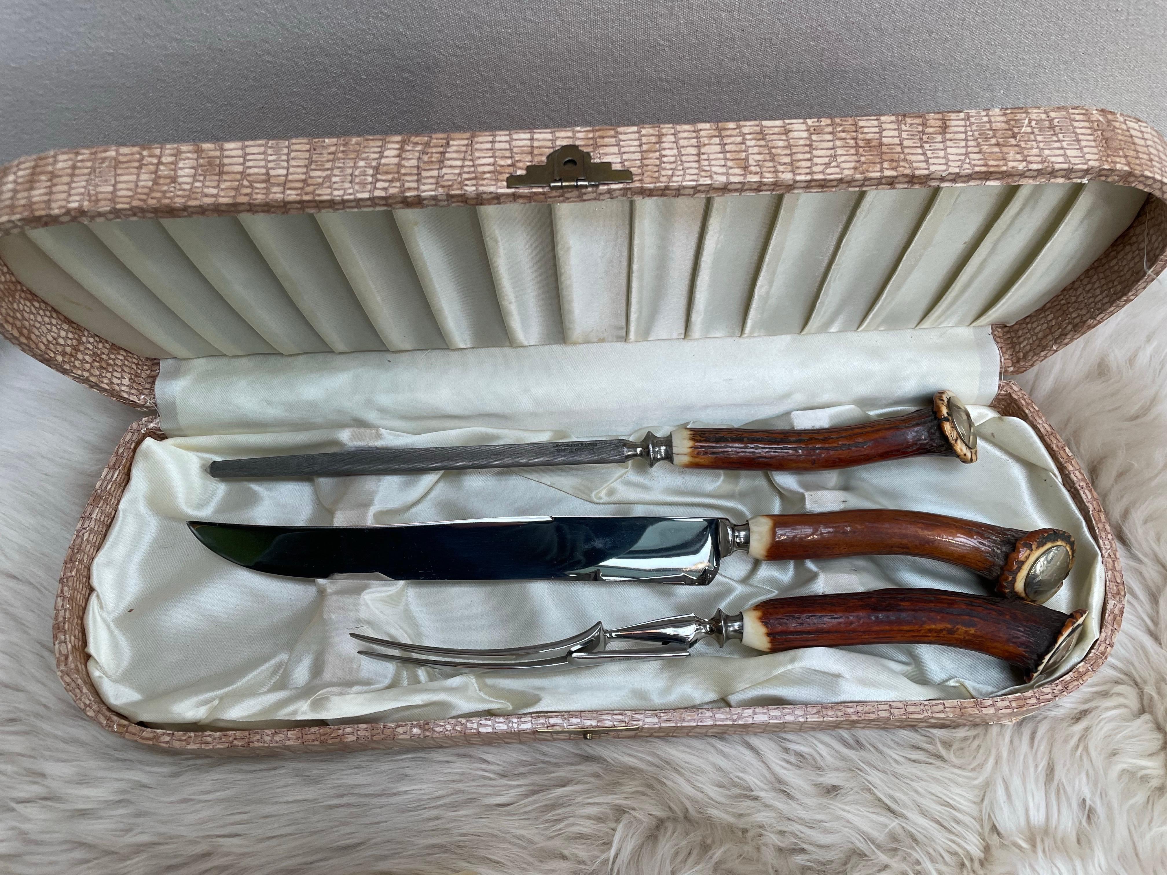 William Adams Sheffield 3-Piece Carving Set with Stag Horn Handles For Sale 4