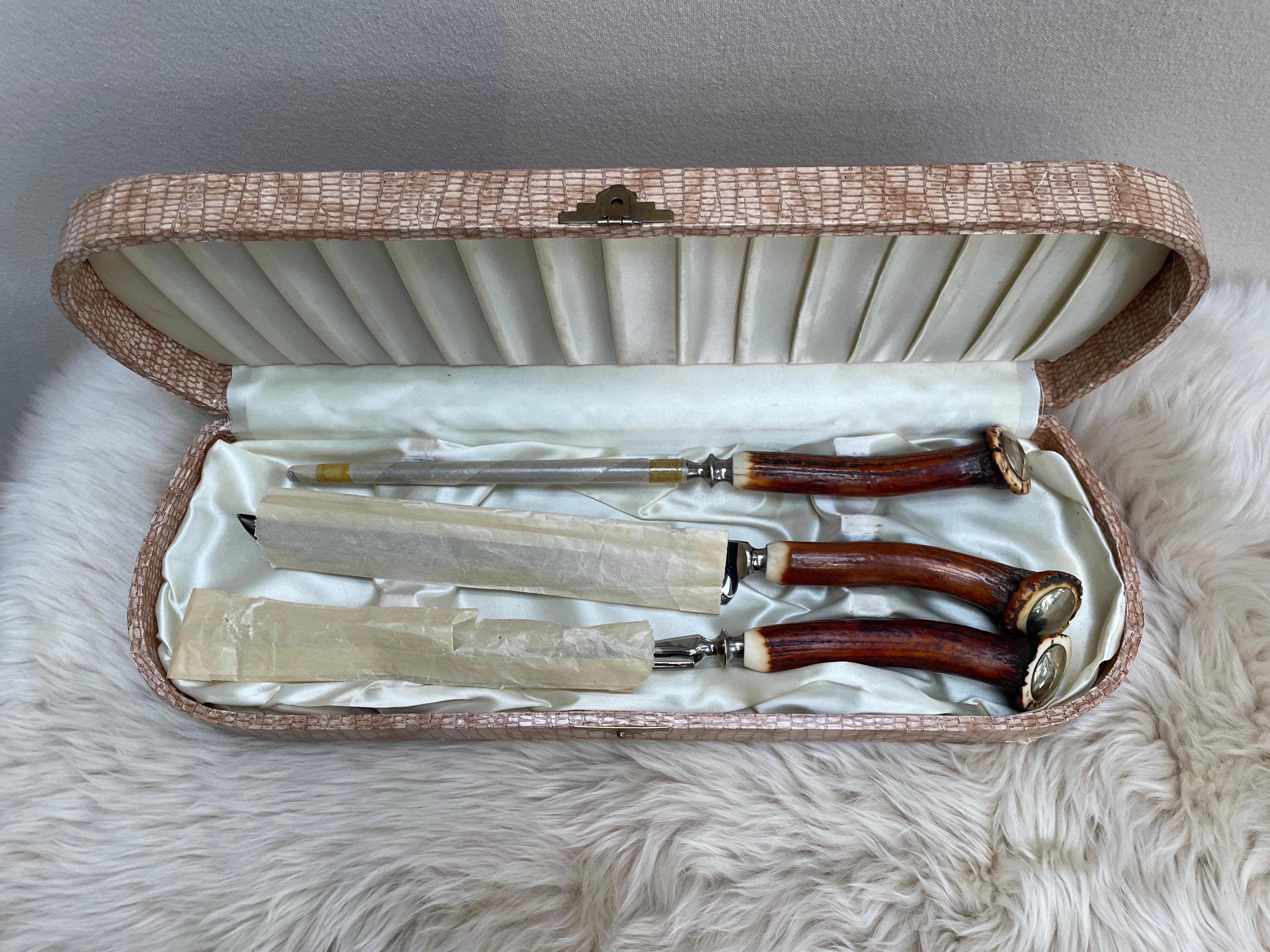William Adams Sheffield 3-Piece Carving Set with Stag Horn Handles In Excellent Condition For Sale In Northport, MI
