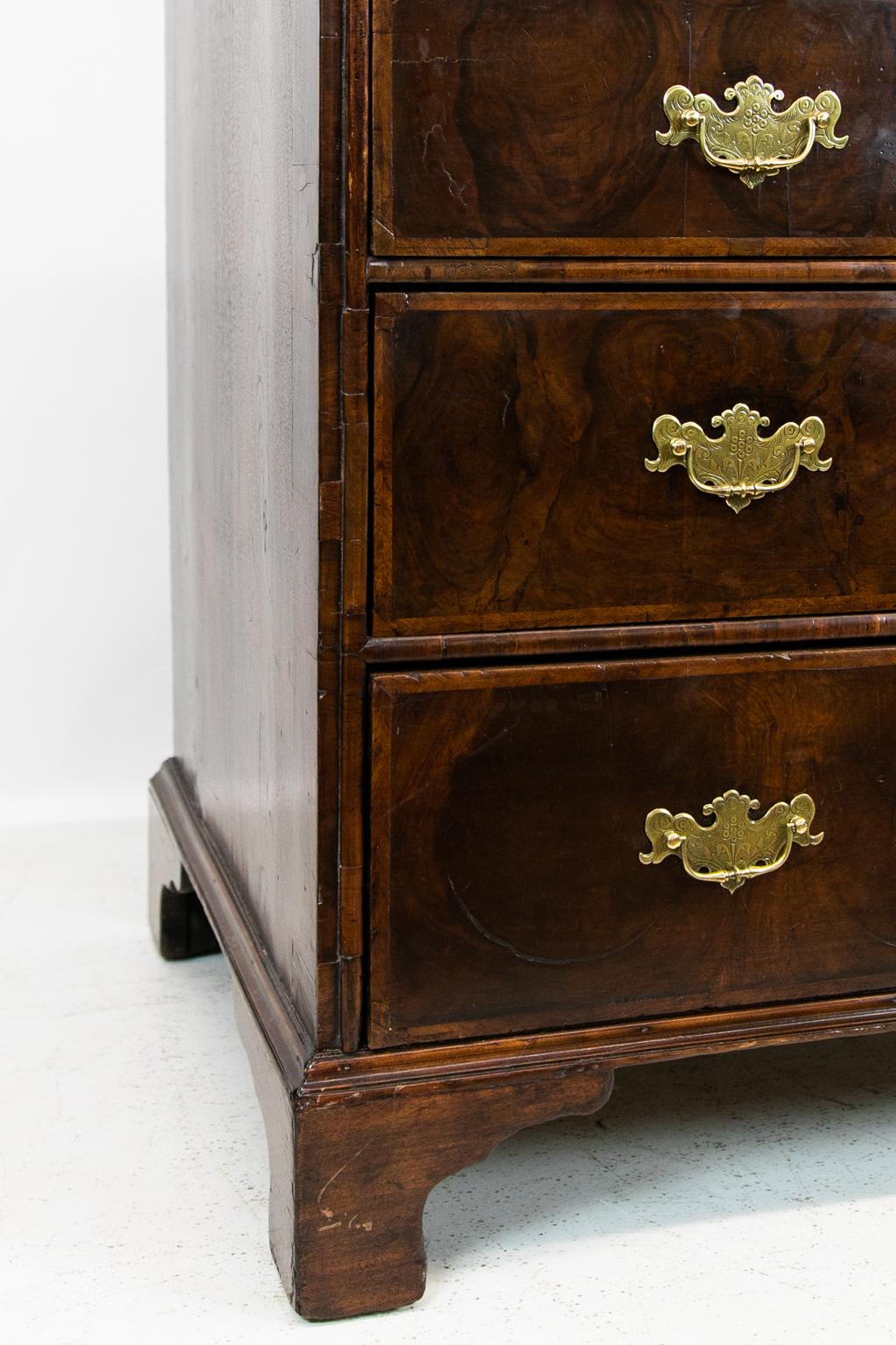 William and Mary Five Drawer Chest In Good Condition In Wilson, NC