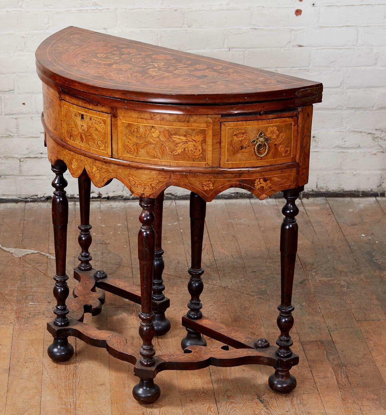 William and Mary Marquetry Card Table In Fair Condition For Sale In Greenwich, CT