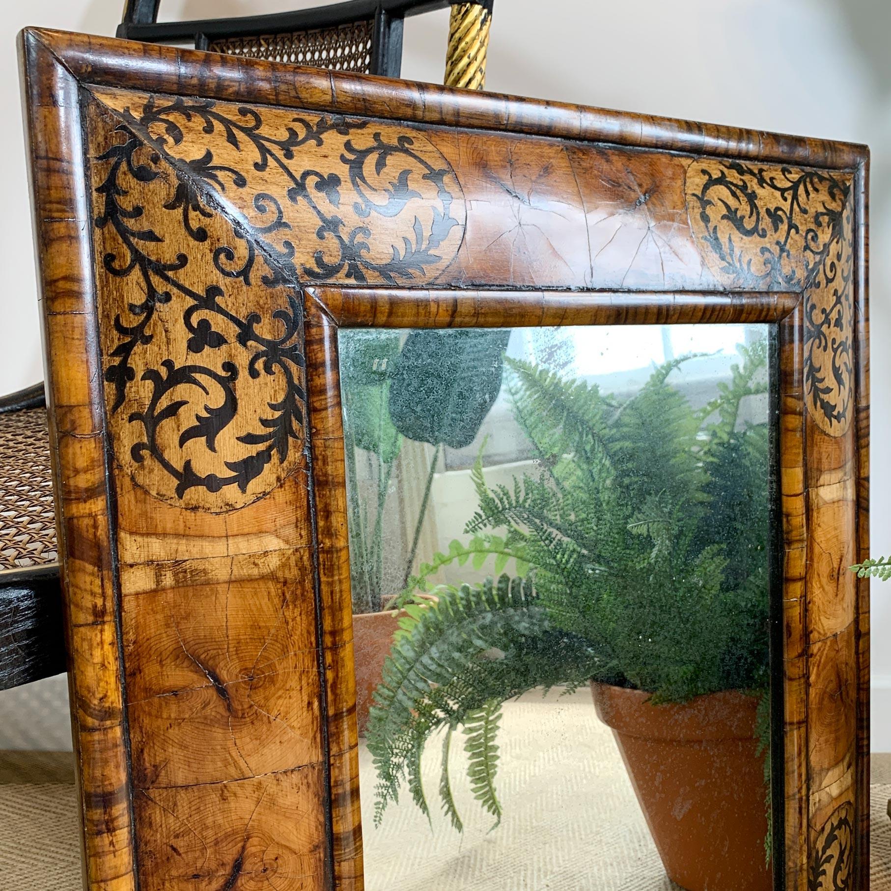 William and Mary Marquetry Inlaid Walnut Cushion Mirror In Good Condition In Hastings, GB