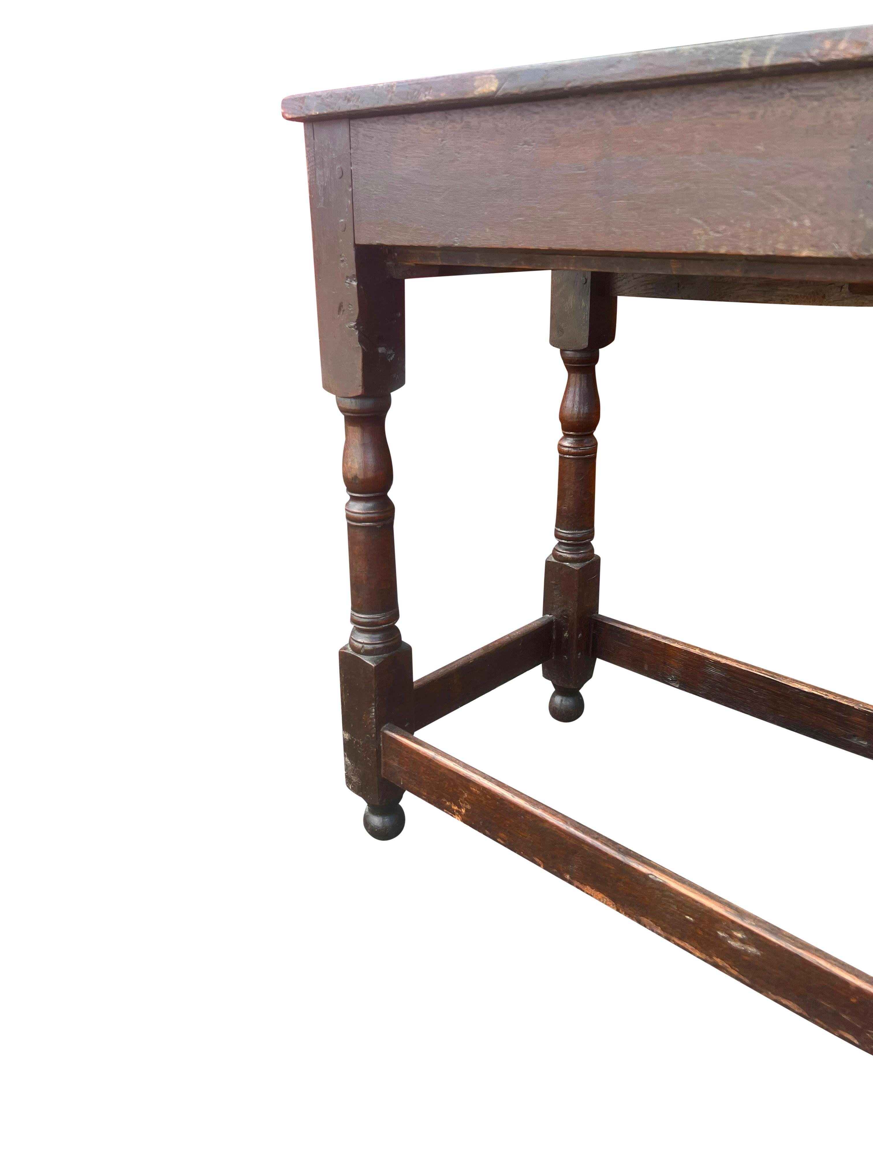 Table de taverne en Oak Oak William & Mary en vente 3