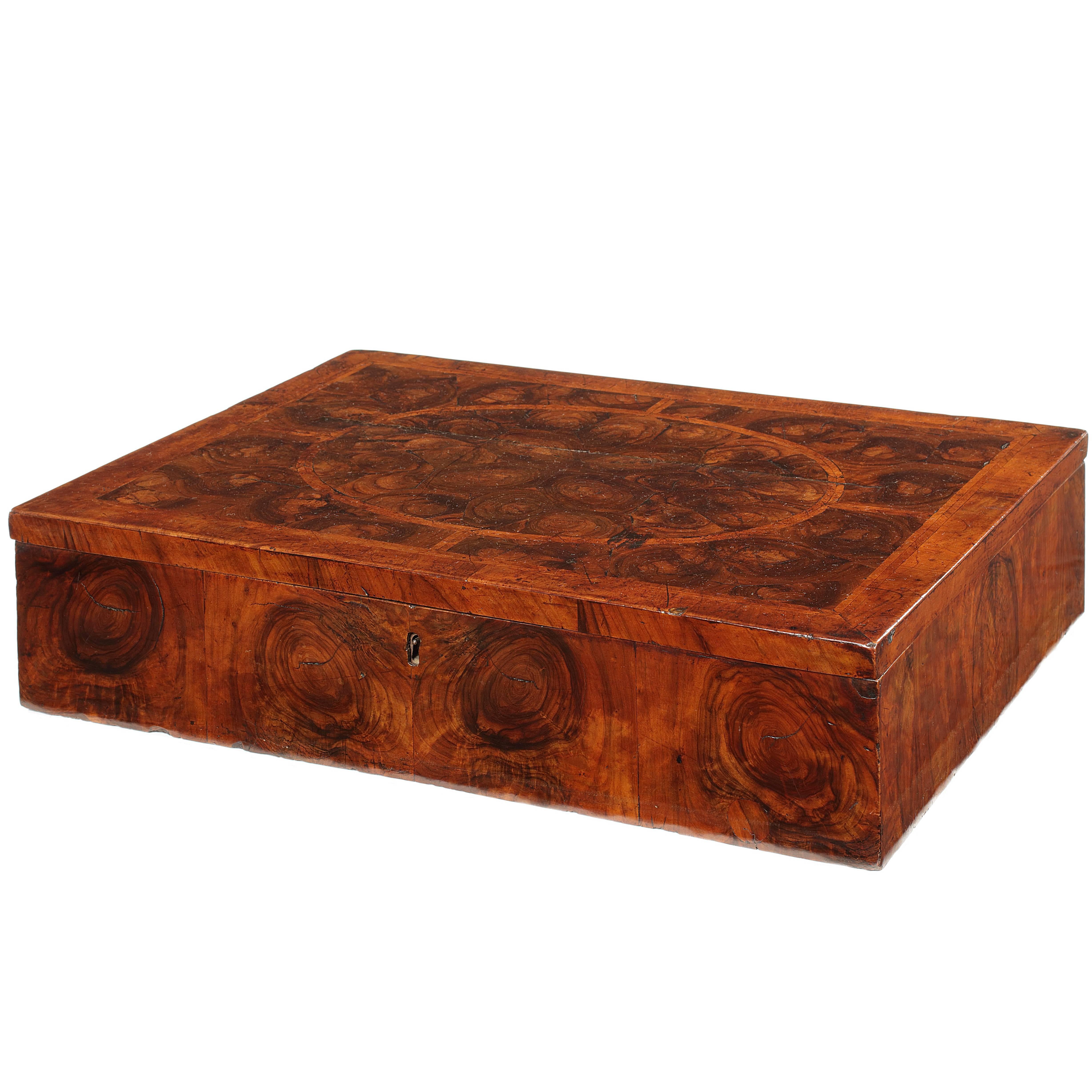 William and Mary Olive Oyster Veneered Dressing Box