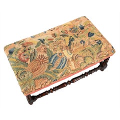 William & Mary Long Hocker aus der Zeit